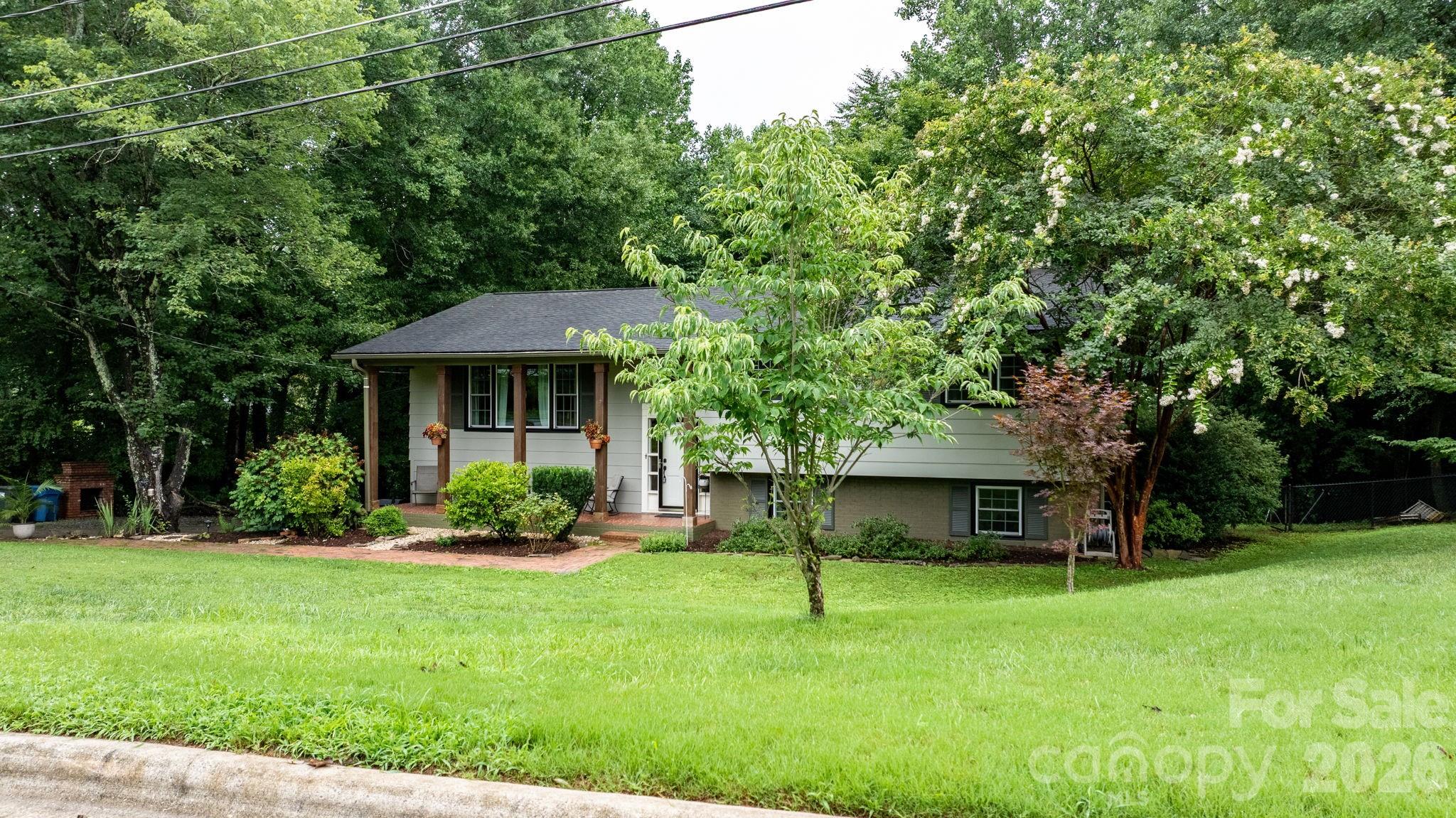 main property photo 23