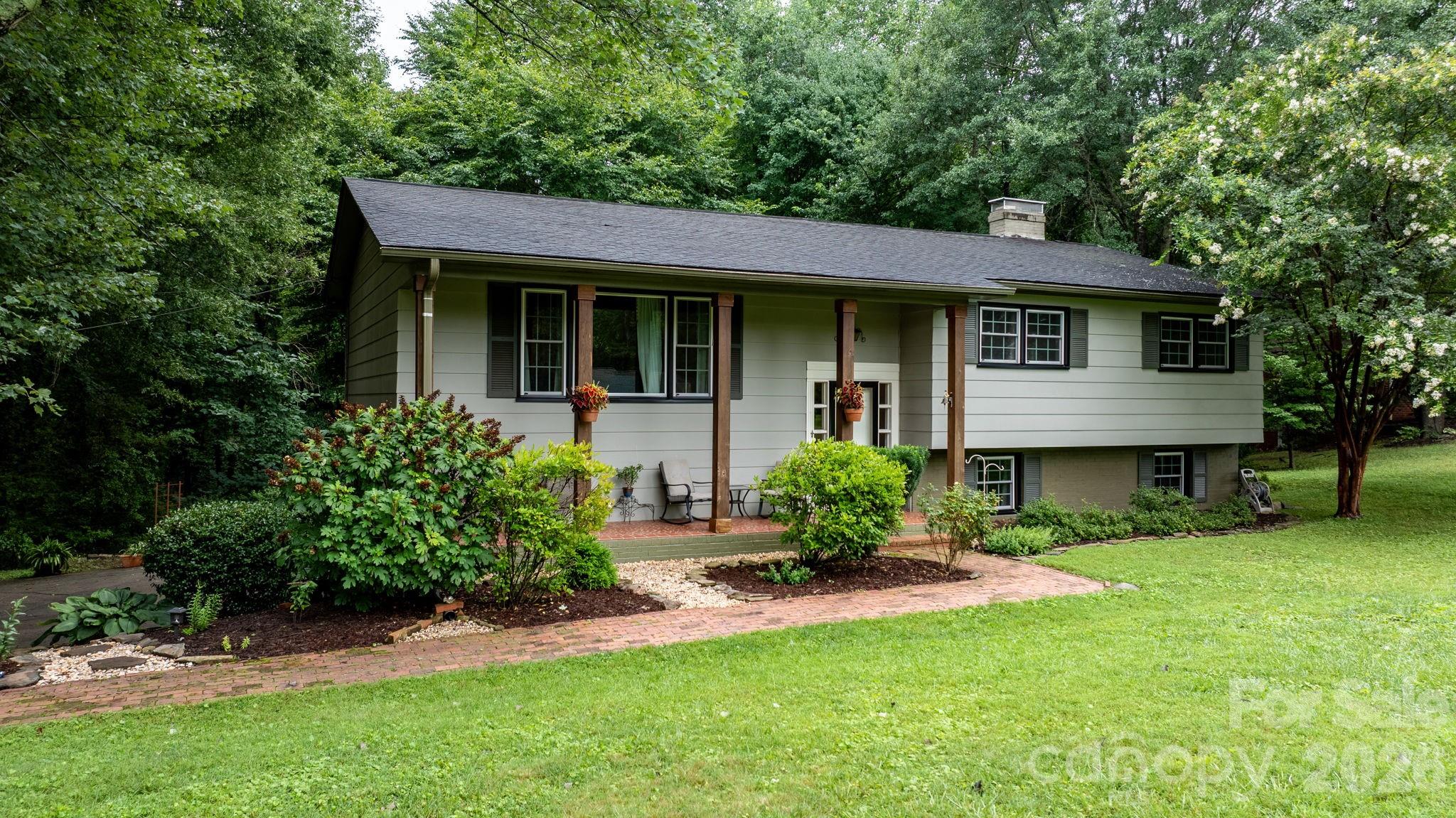 main property photo 36