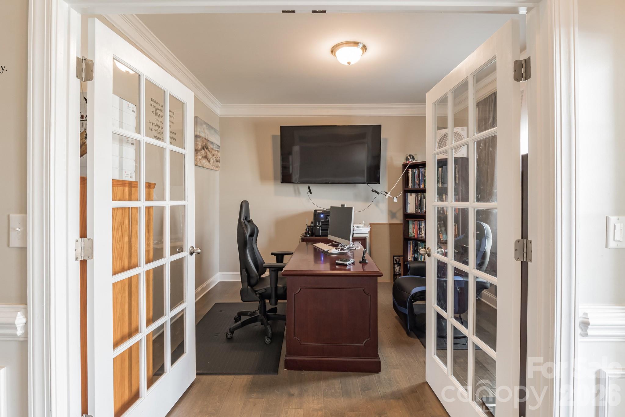 main property photo 4