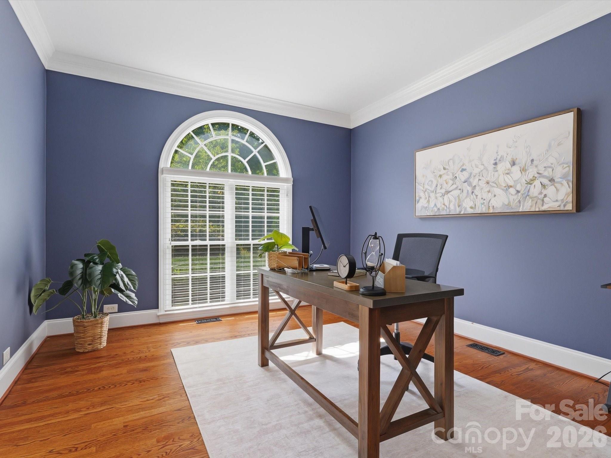 main property photo 12