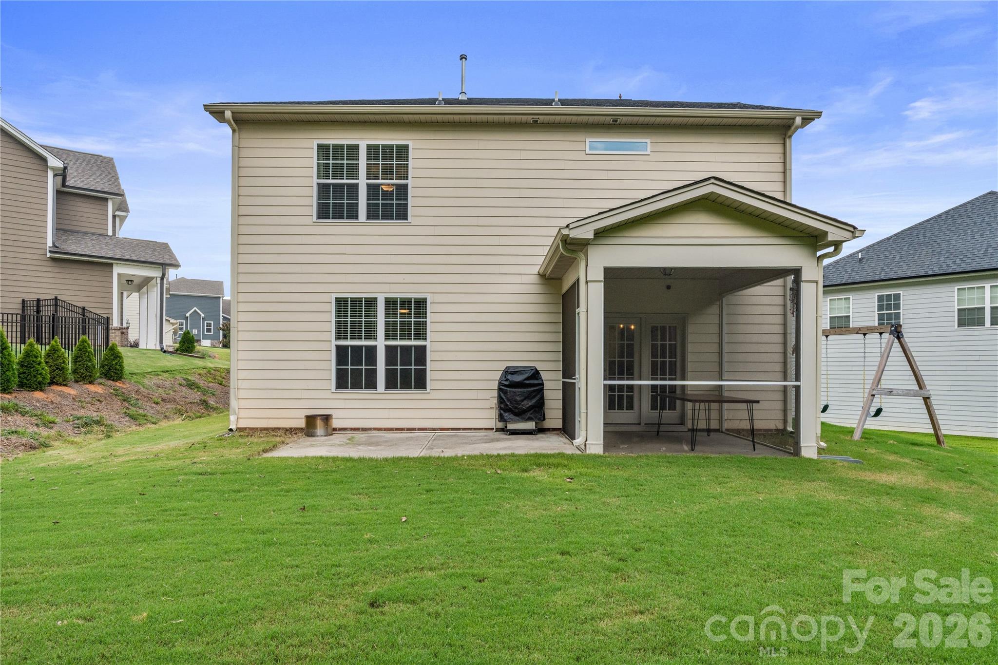 main property photo 43