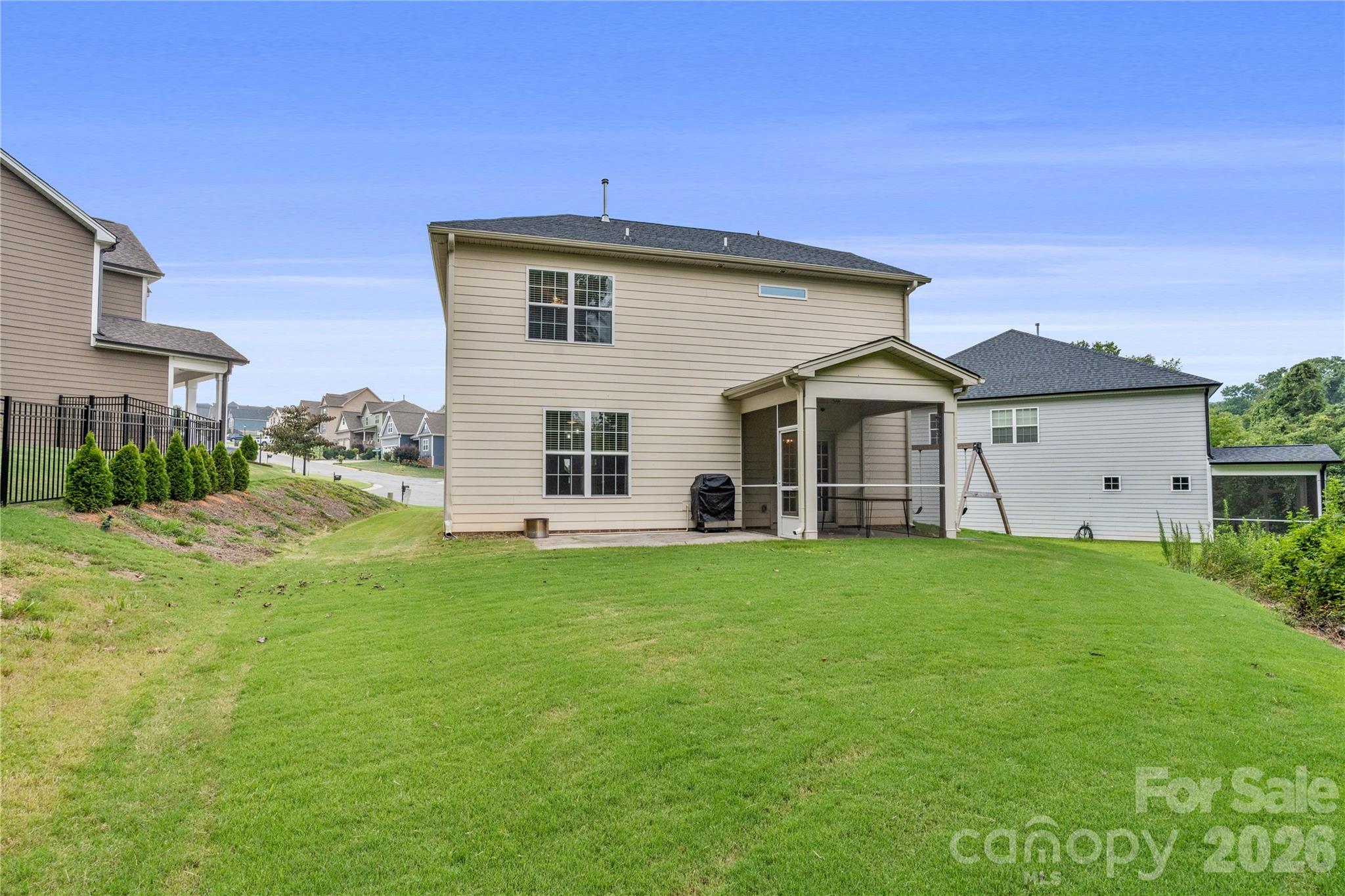 main property photo 44