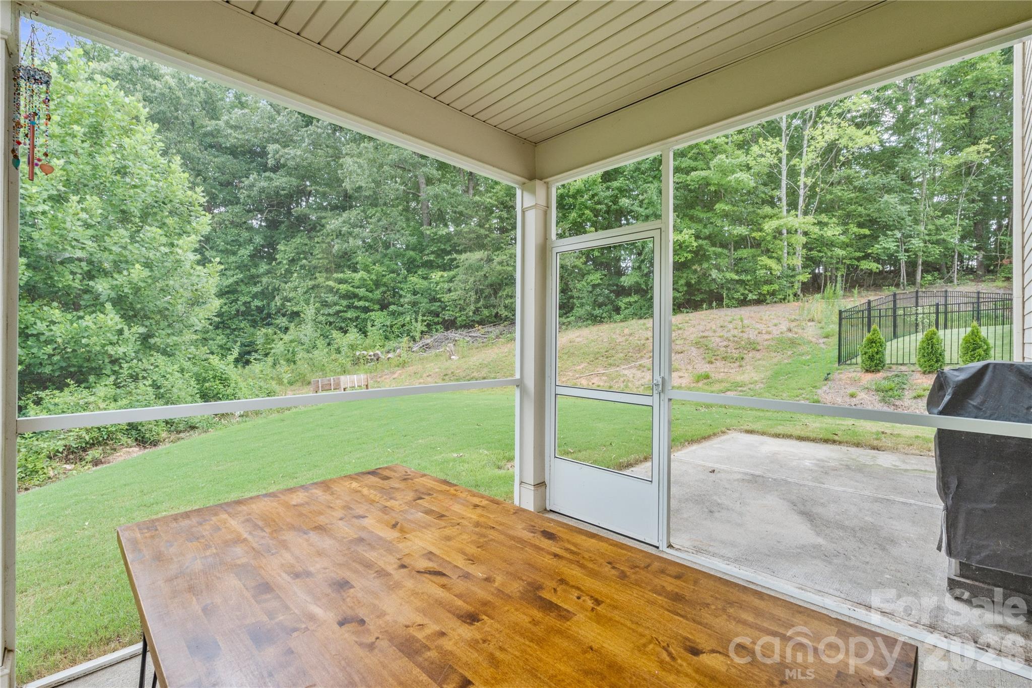 main property photo 45