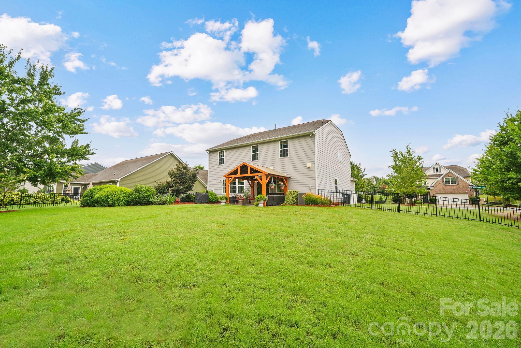 main property photo 38