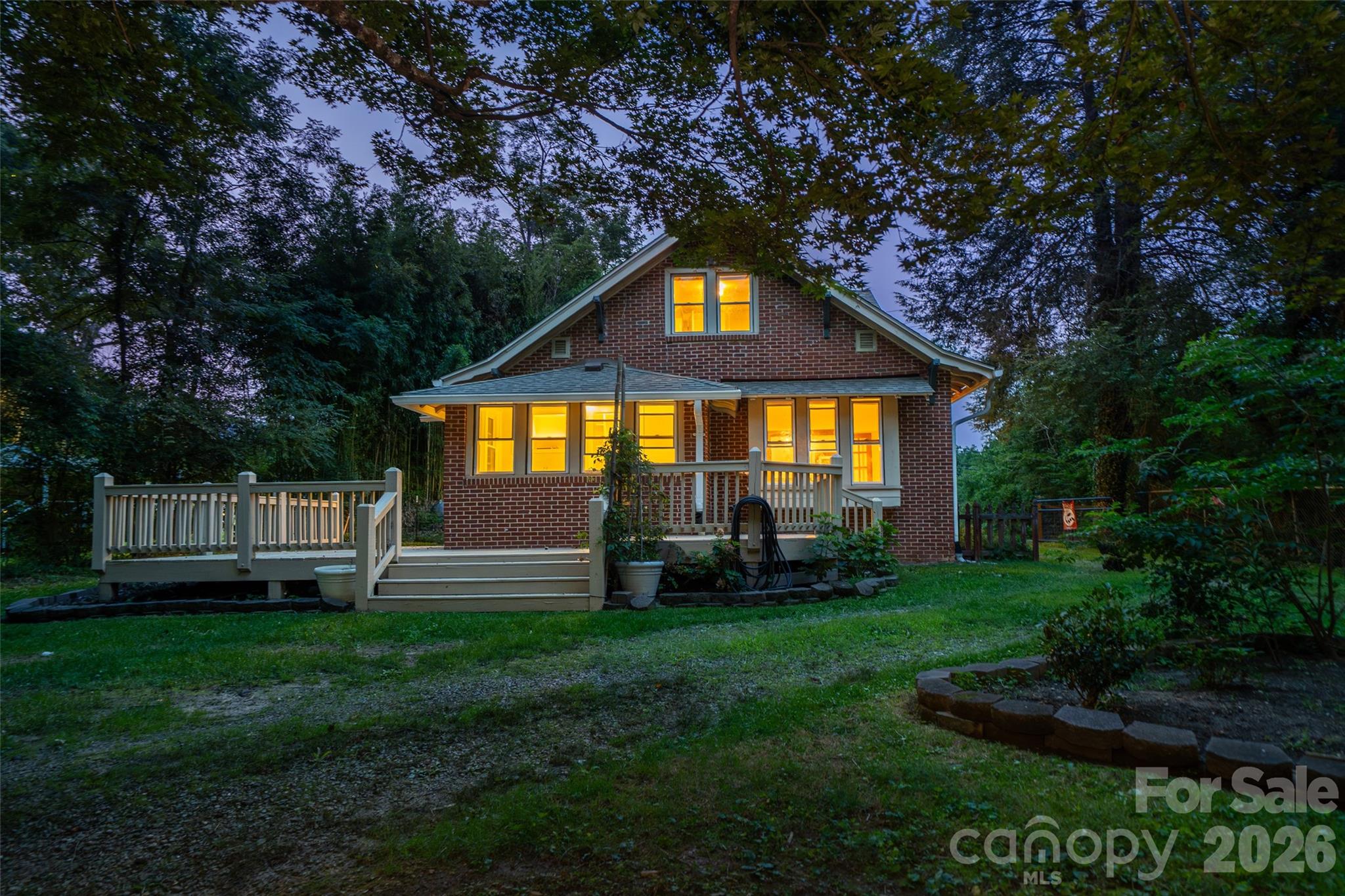main property photo 37
