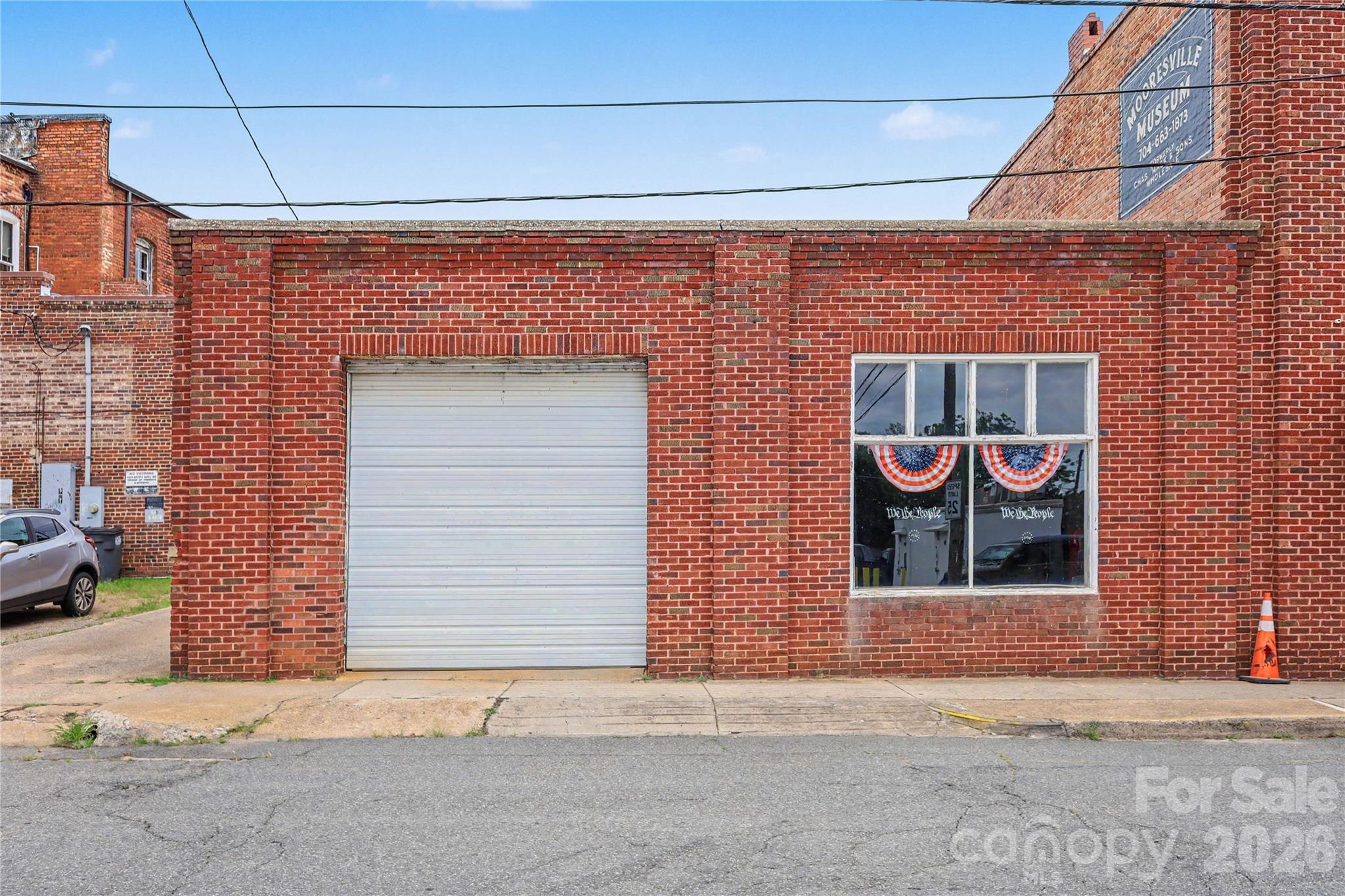 main property photo 29