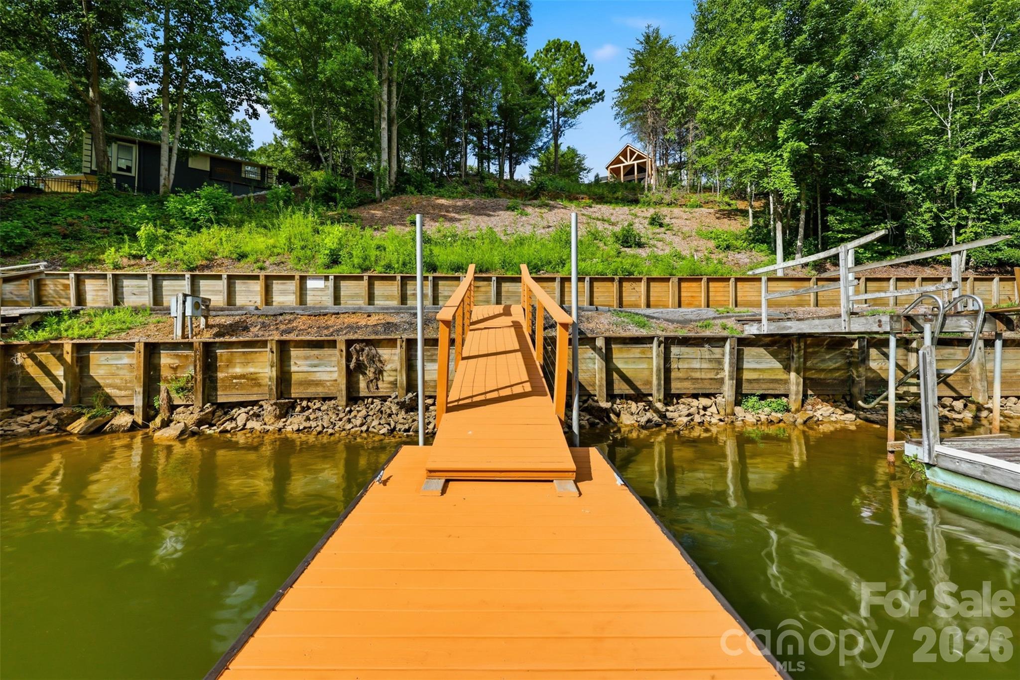 main property photo 39
