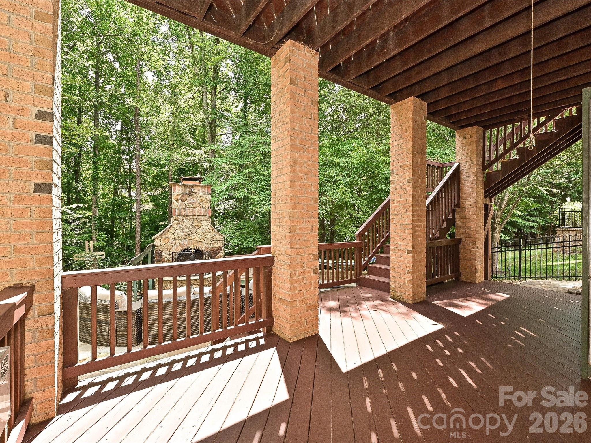 main property photo 43