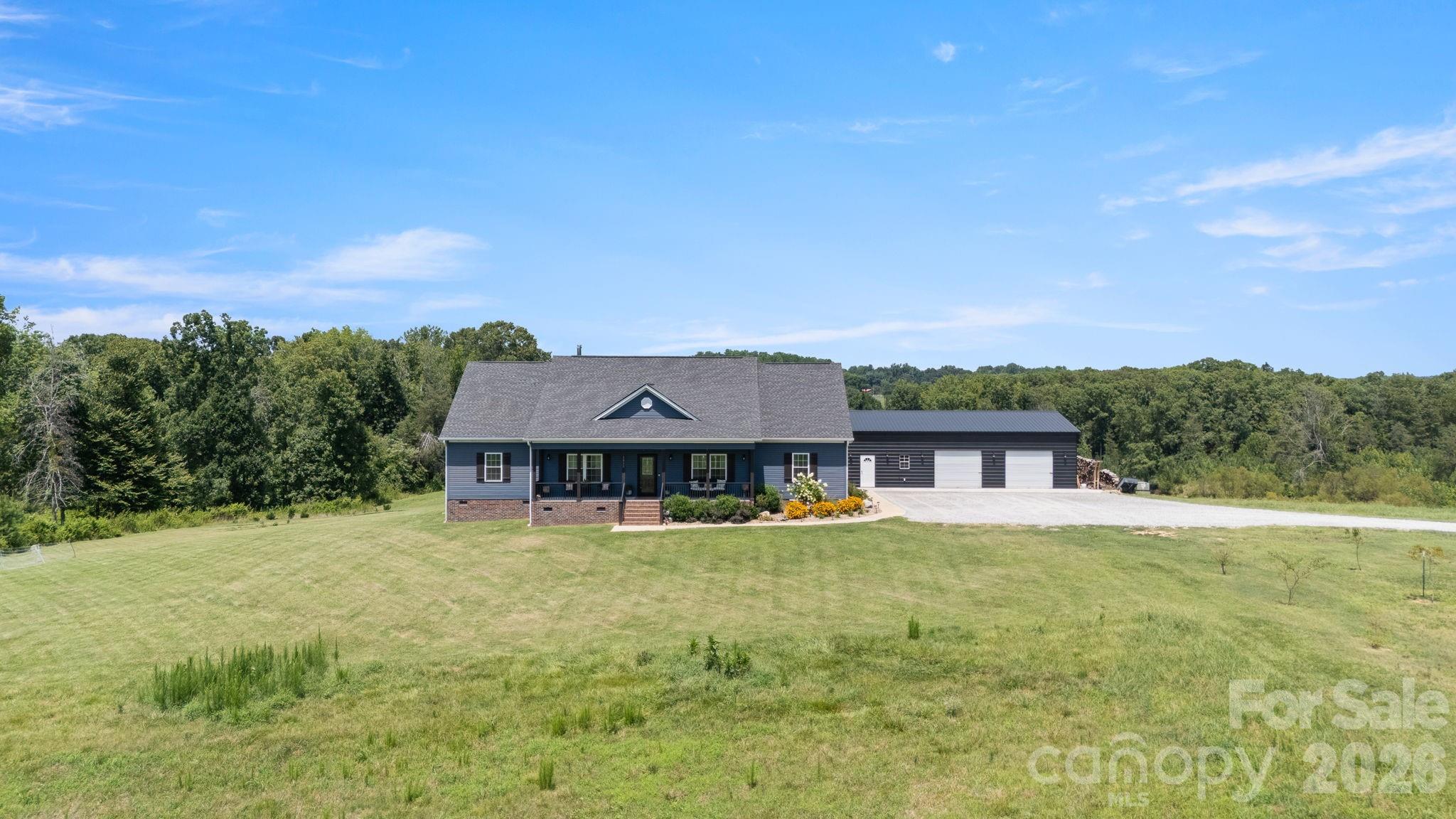 main property photo 35