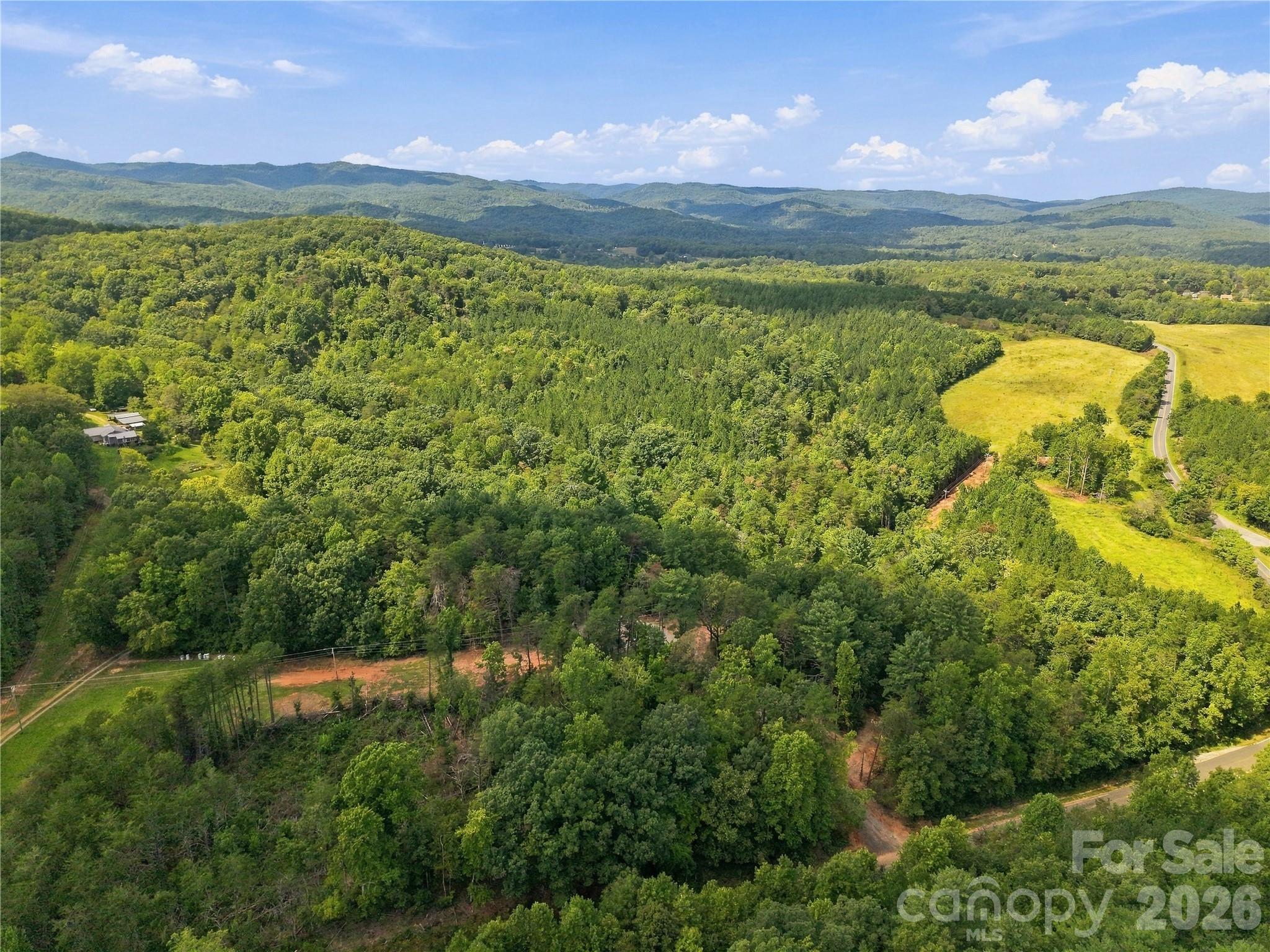 main property photo 10