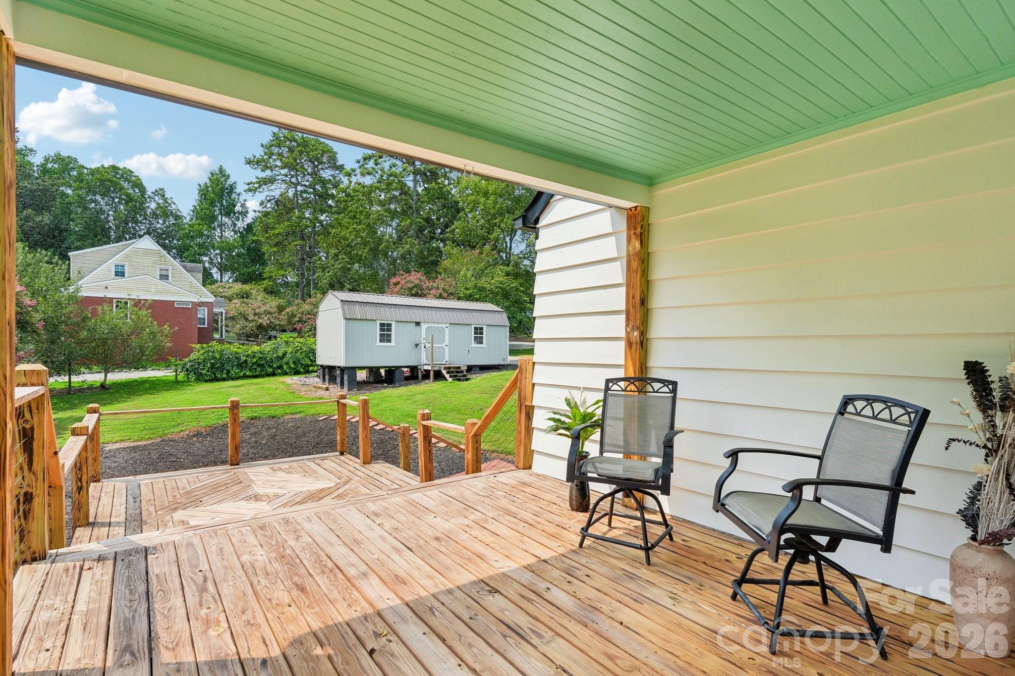 main property photo 33