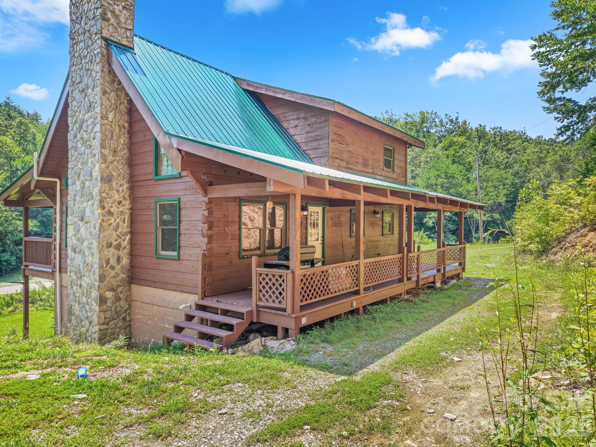 main property photo 2