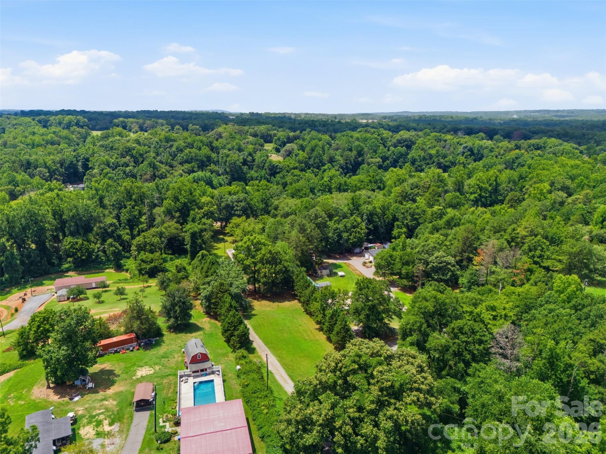 main property photo 32
