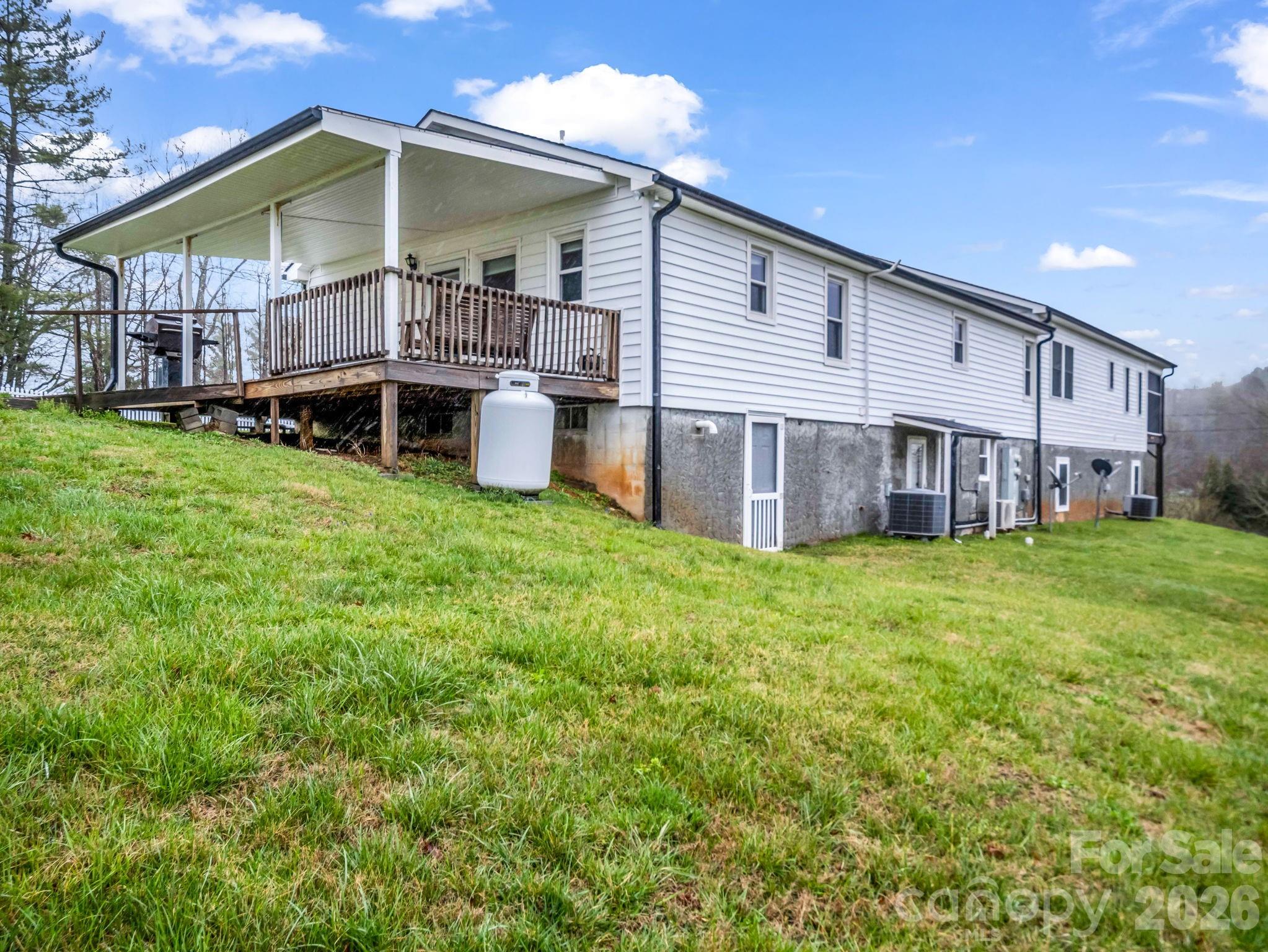main property photo 45