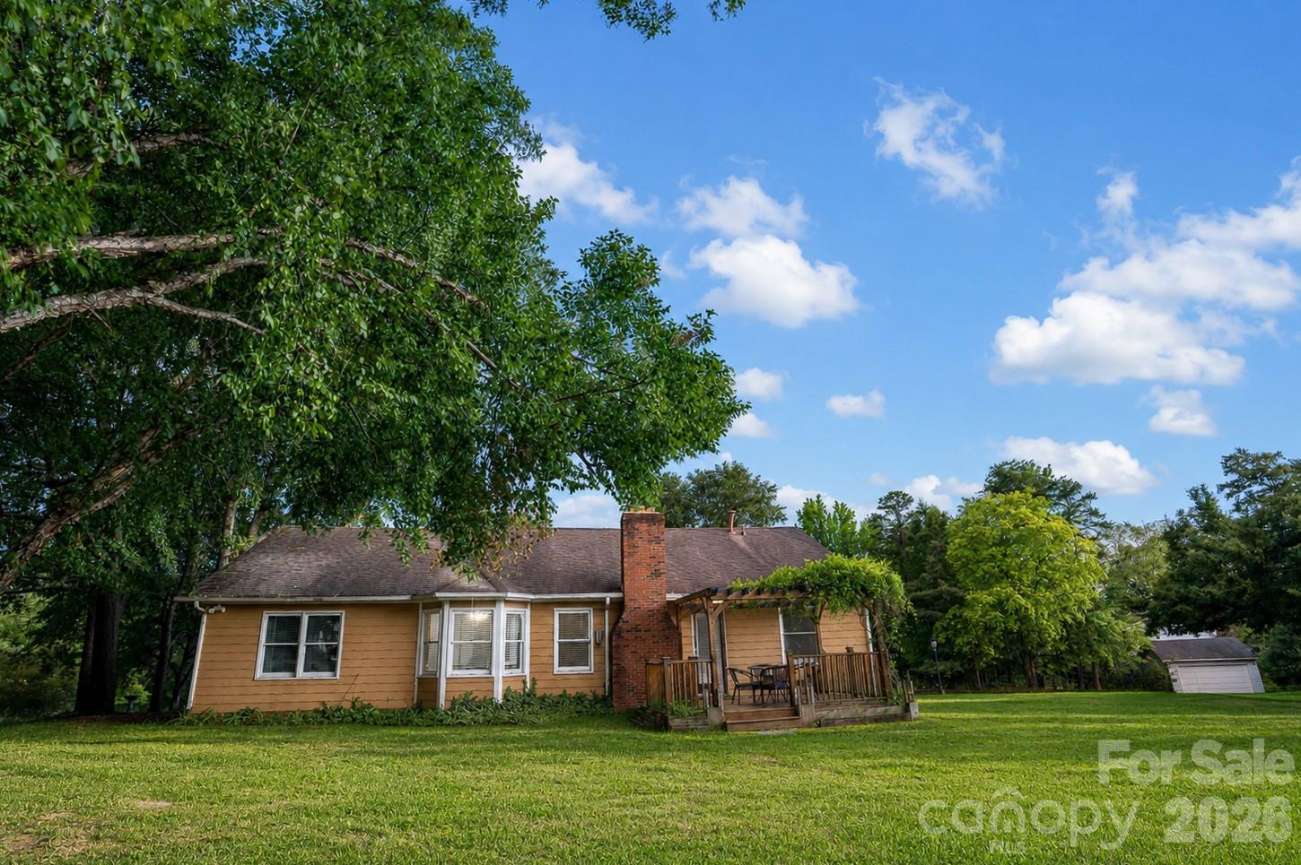 main property photo 33