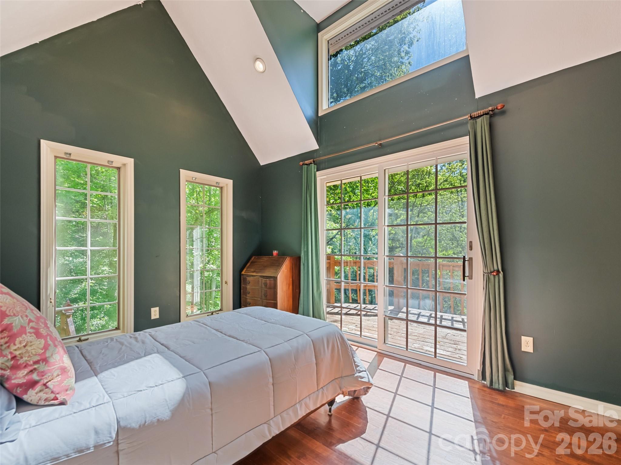 main property photo 20