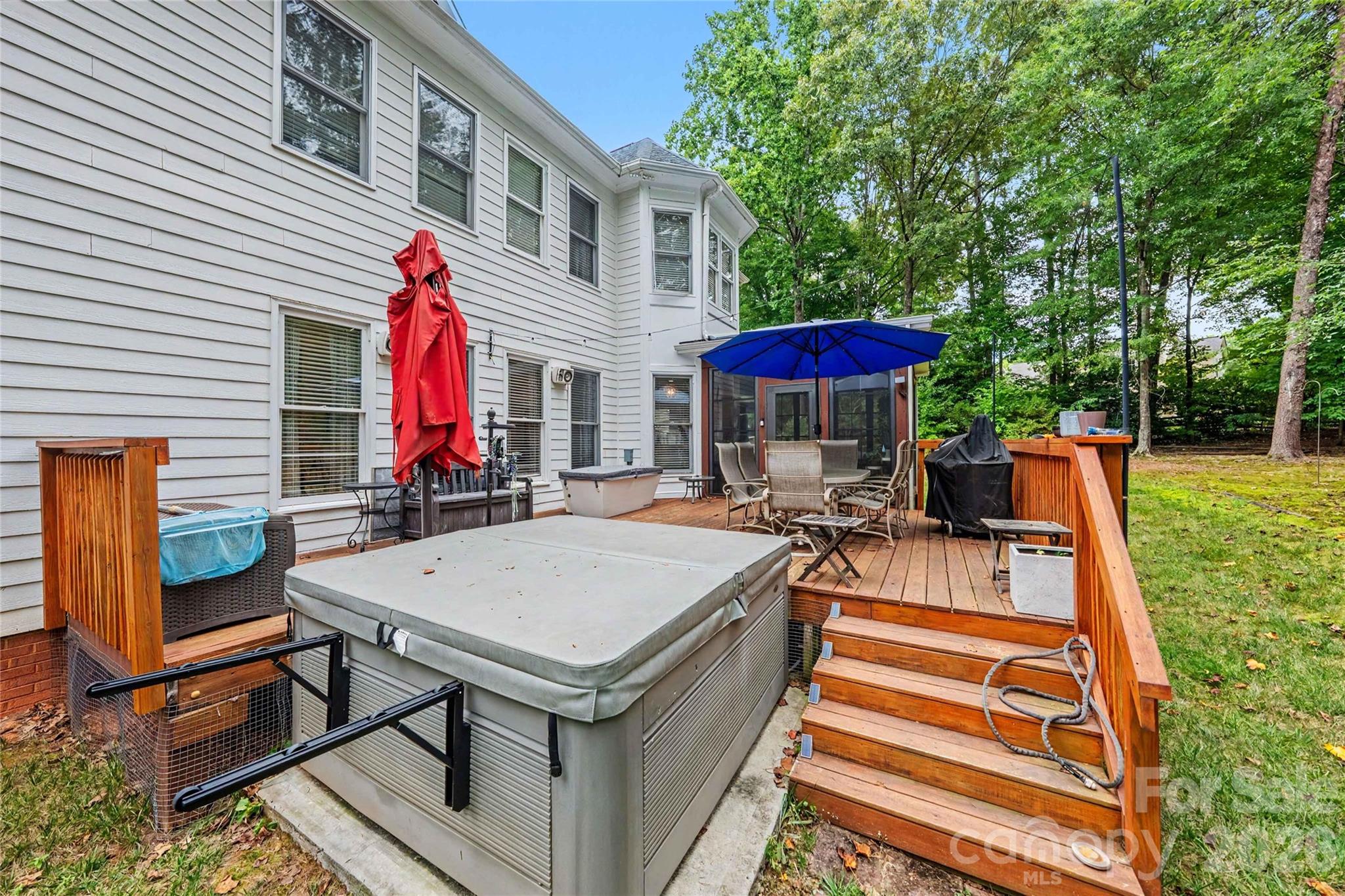 main property photo 44