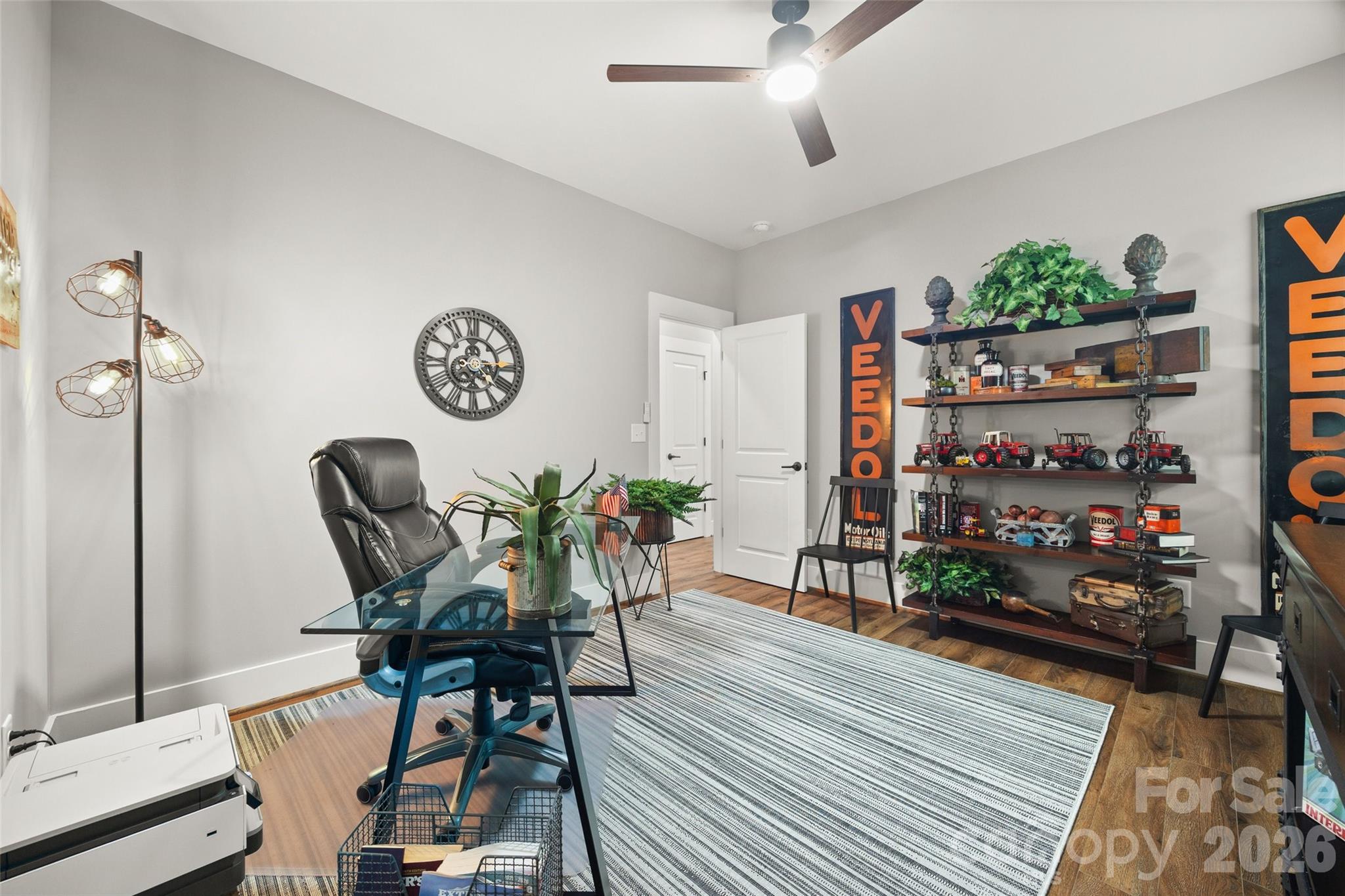 main property photo 25