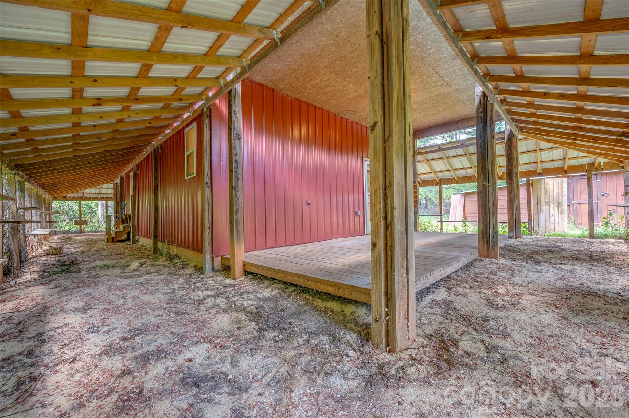 main property photo 36