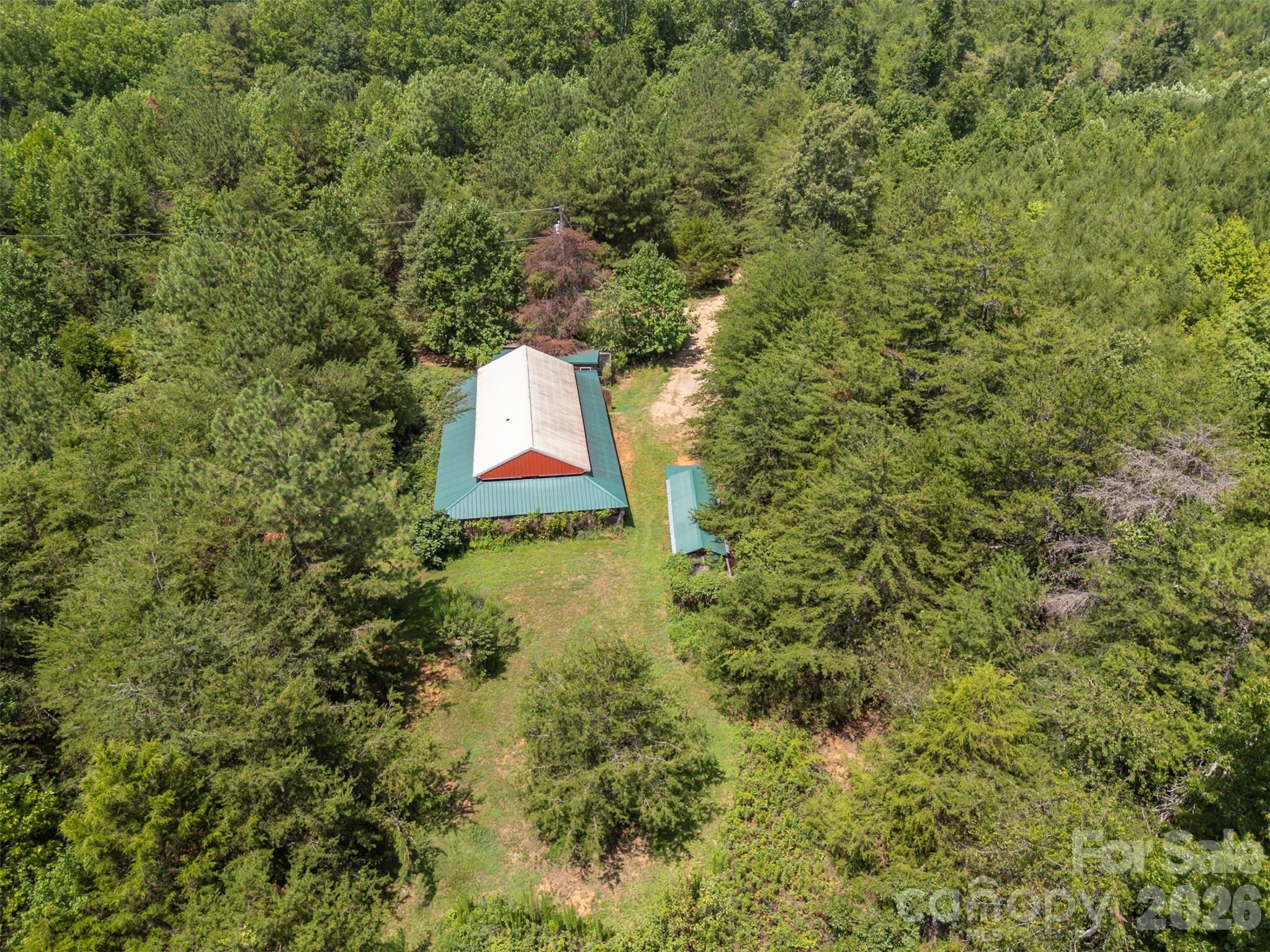 main property photo 8
