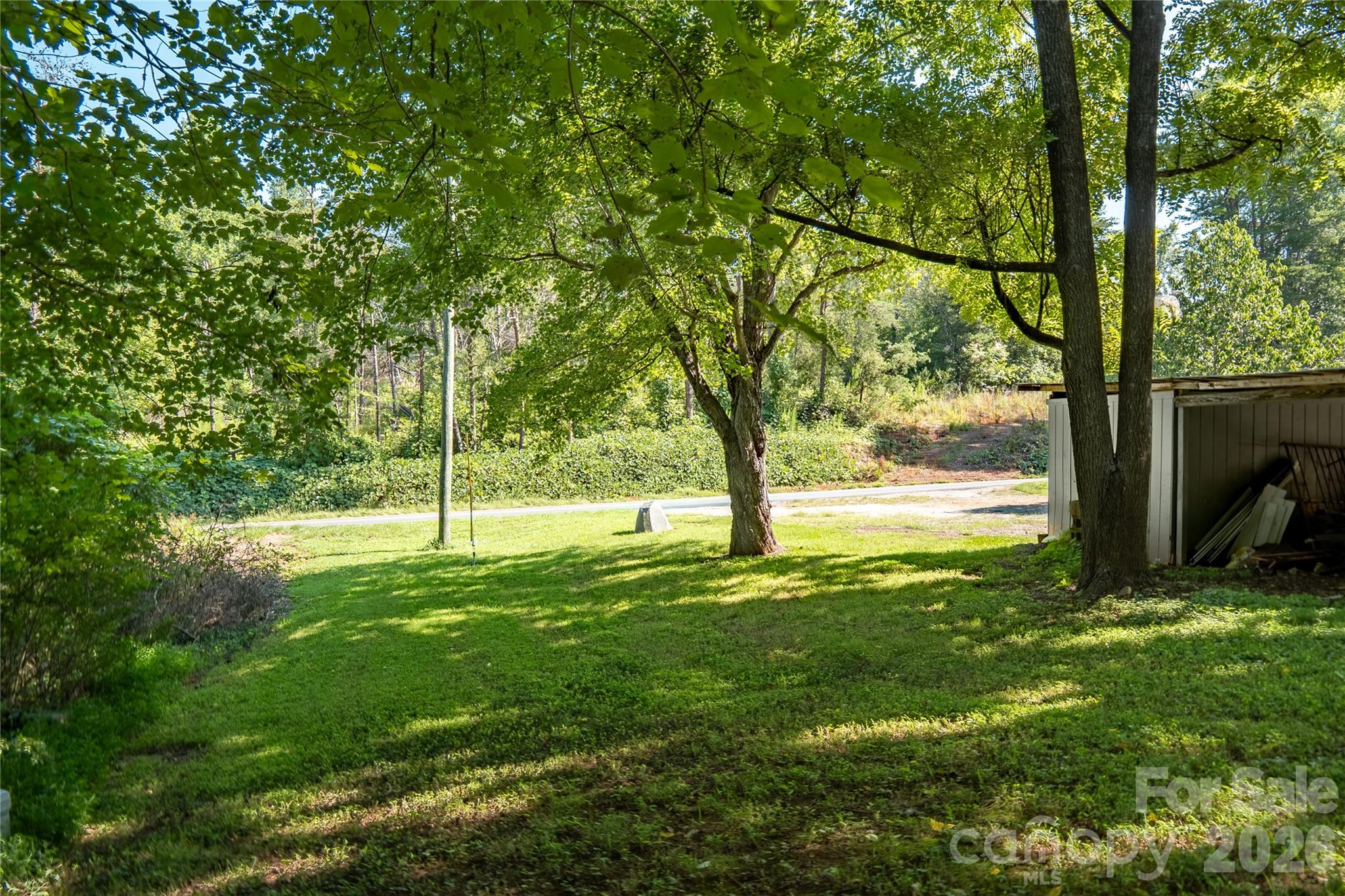 main property photo 30