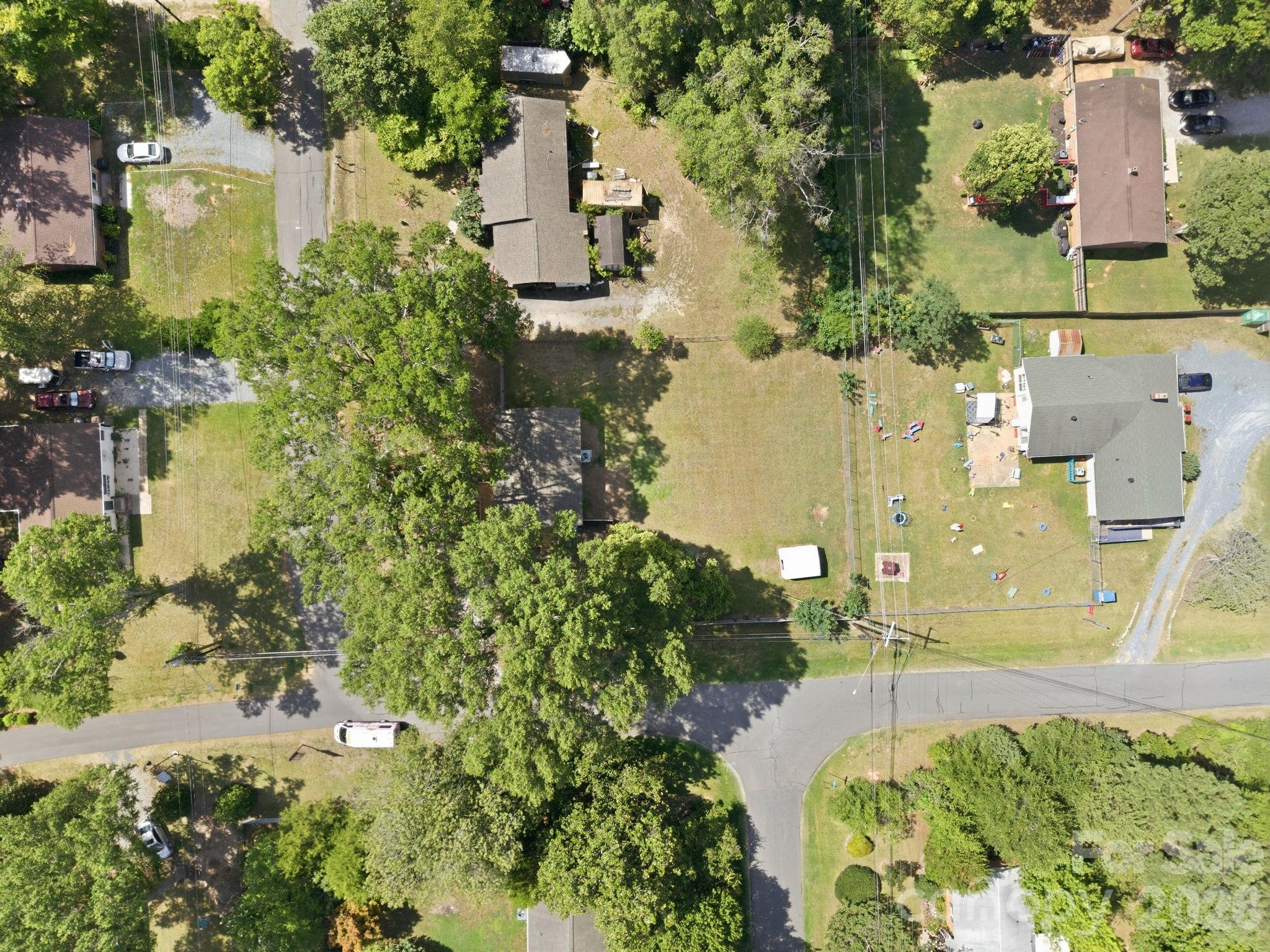 main property photo 34