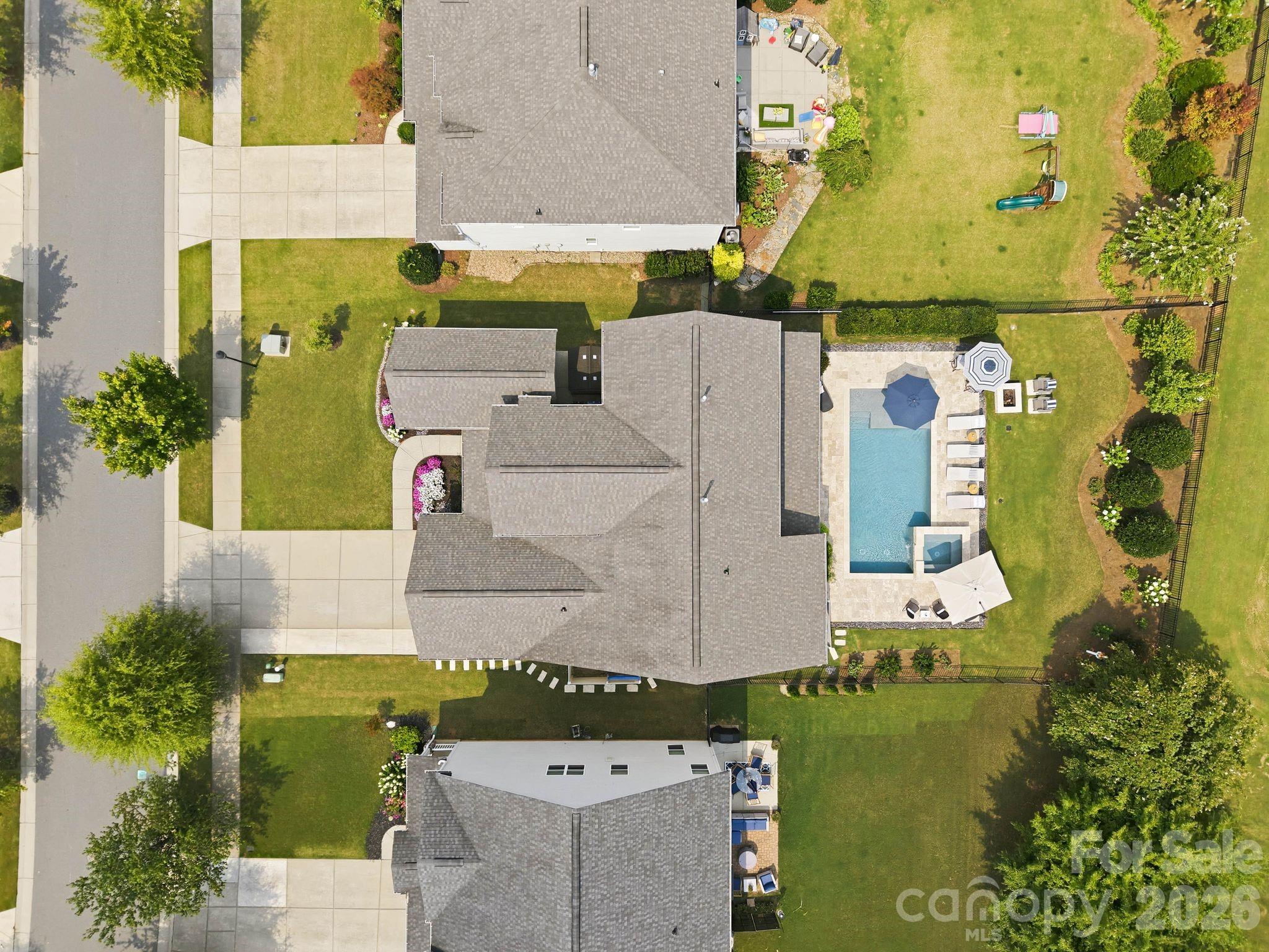 main property photo 42
