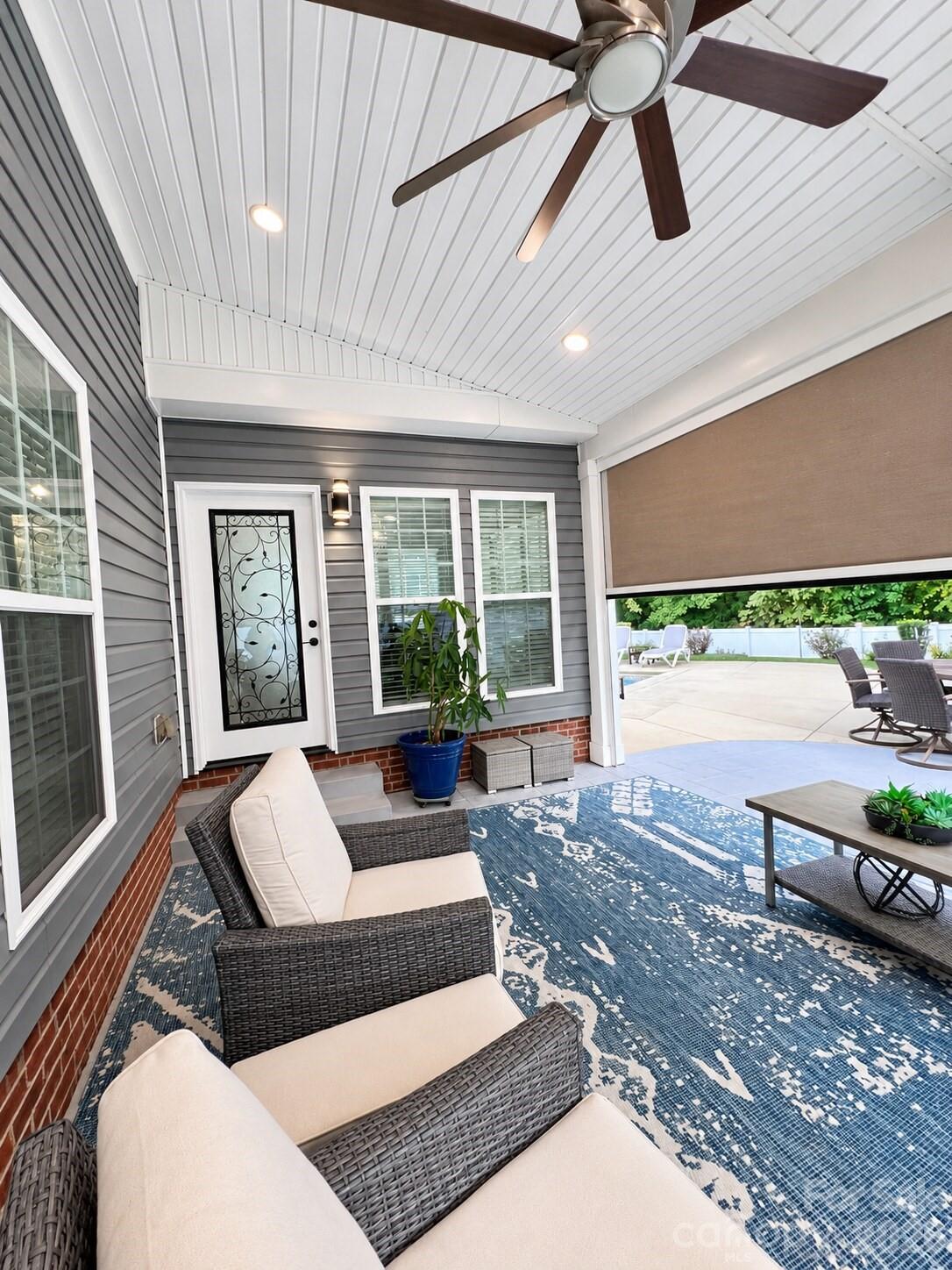 main property photo 45