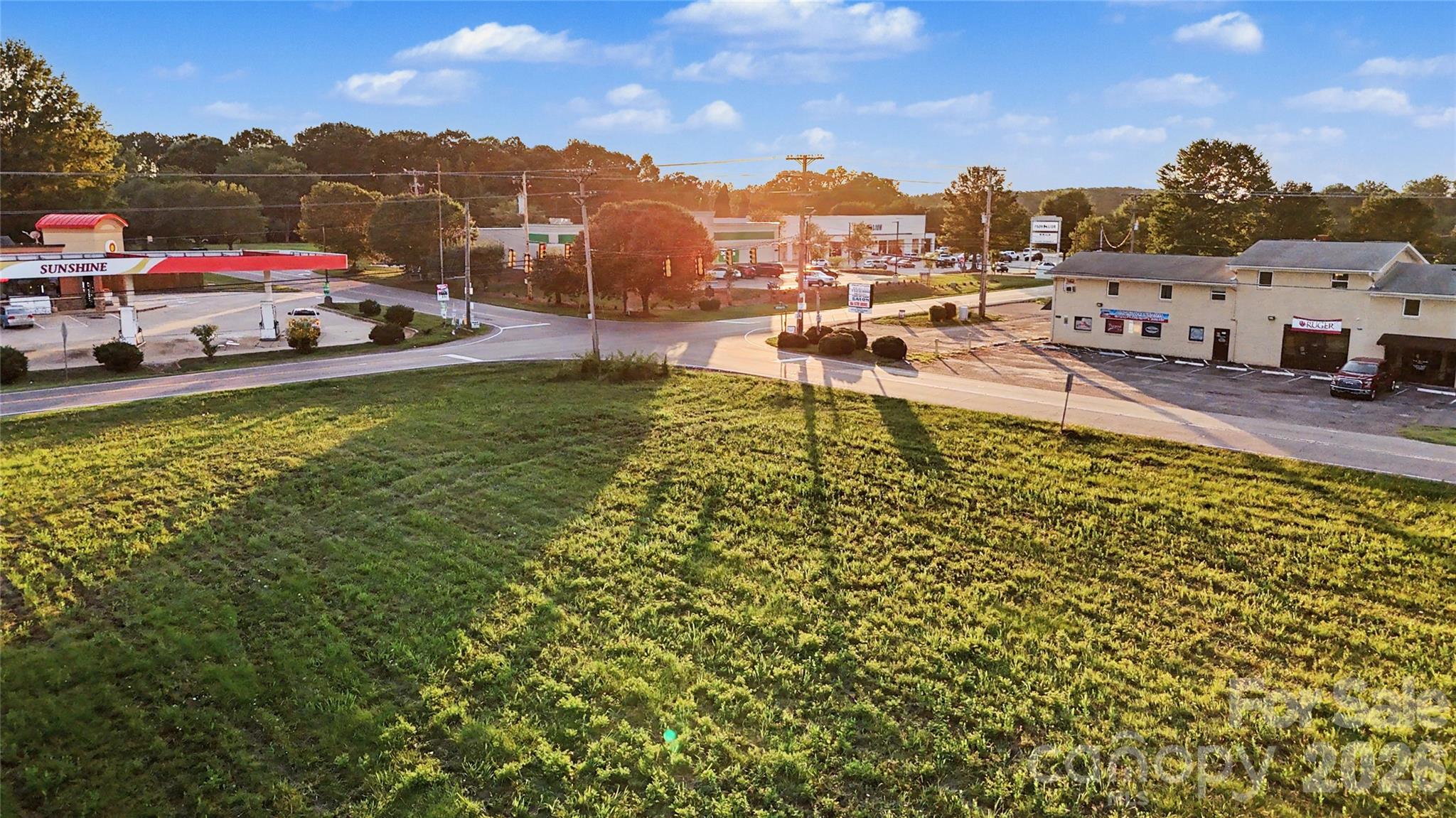 main property photo 5