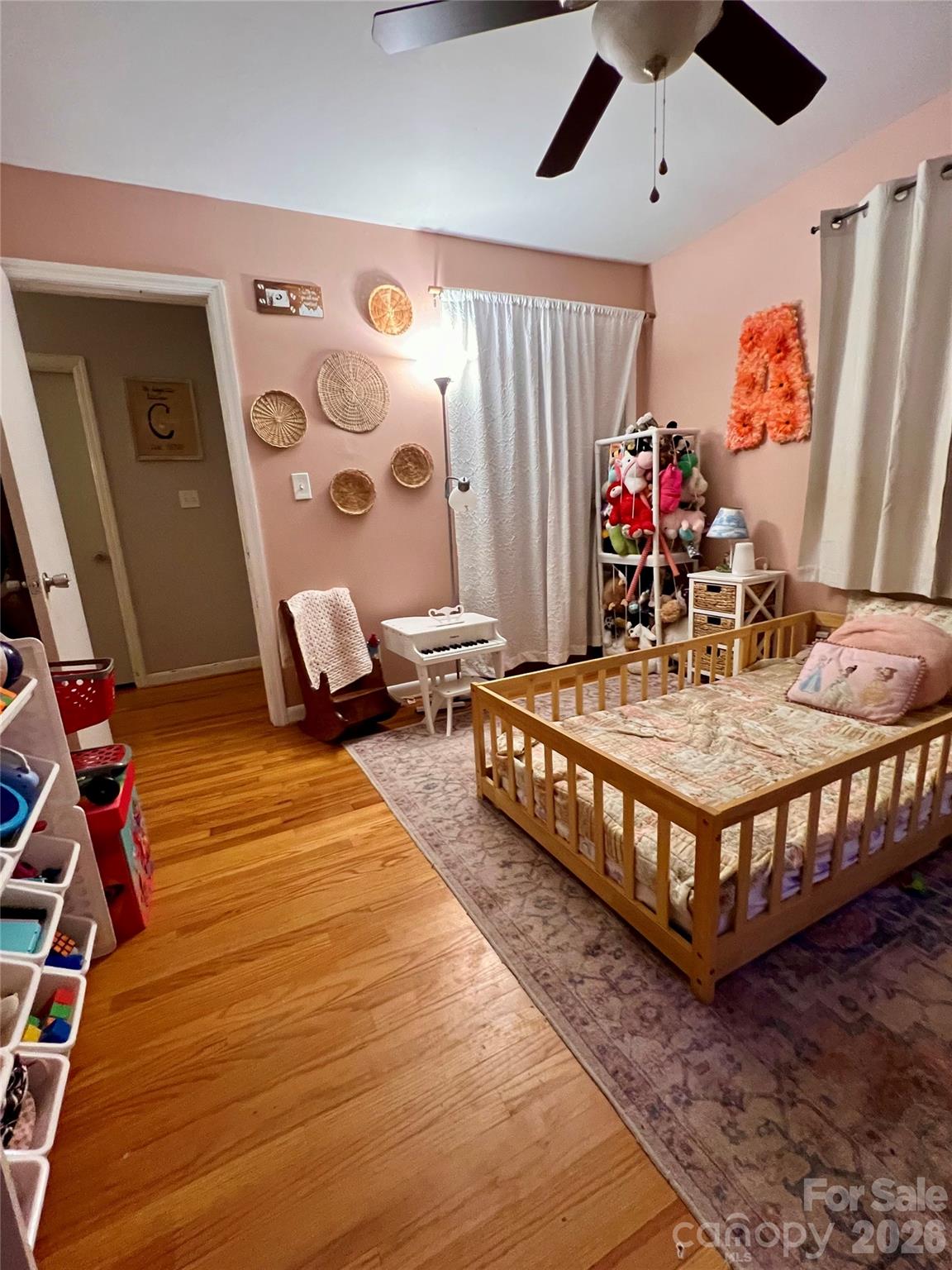 main property photo 19