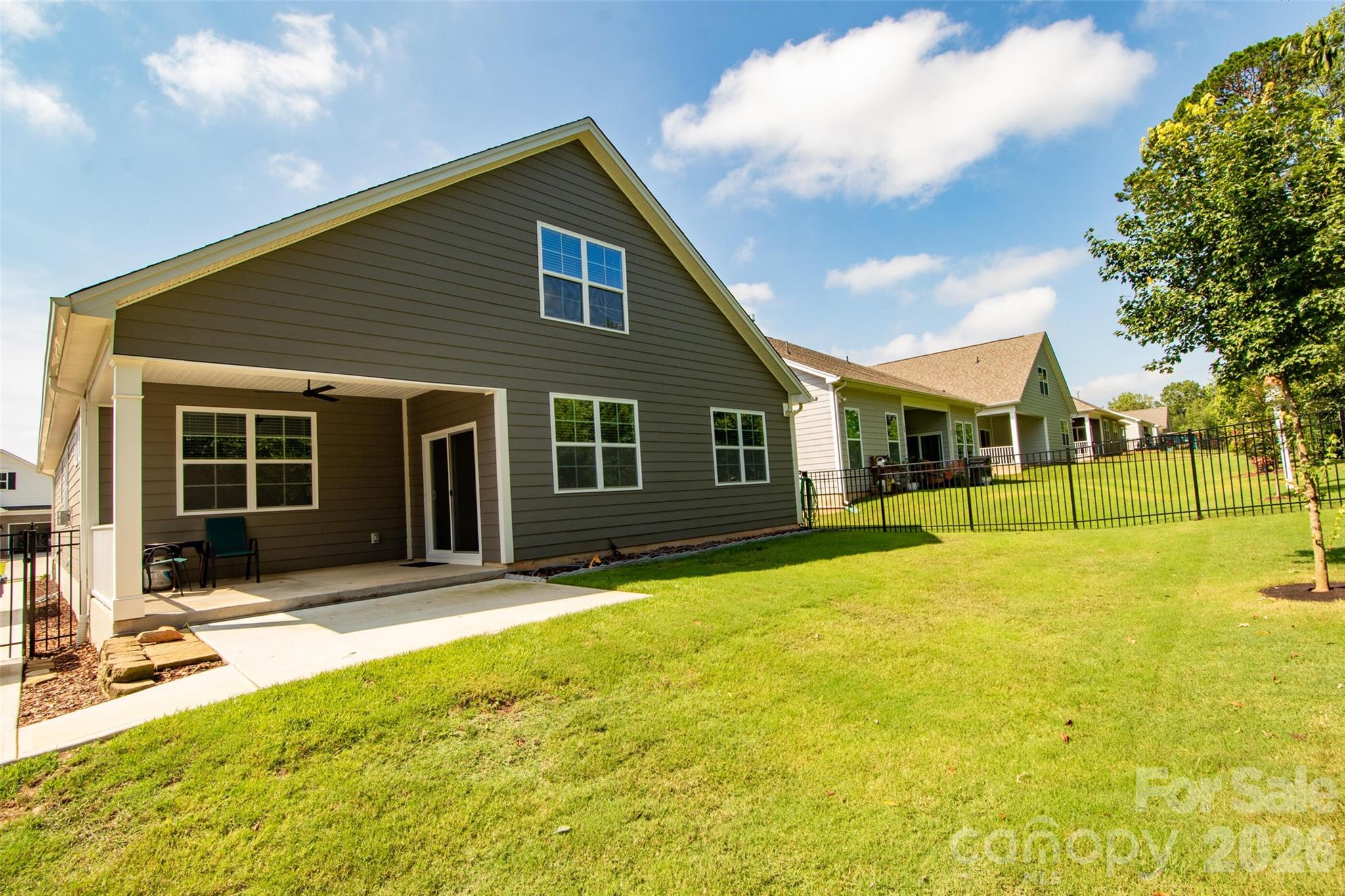main property photo 42