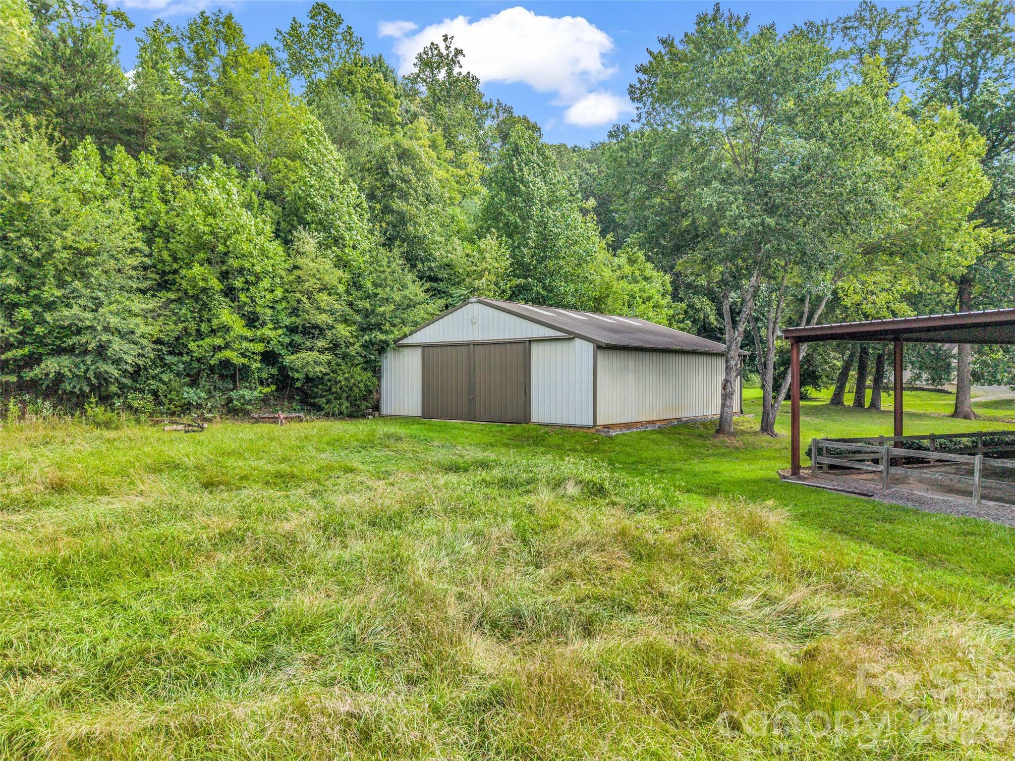 main property photo 45