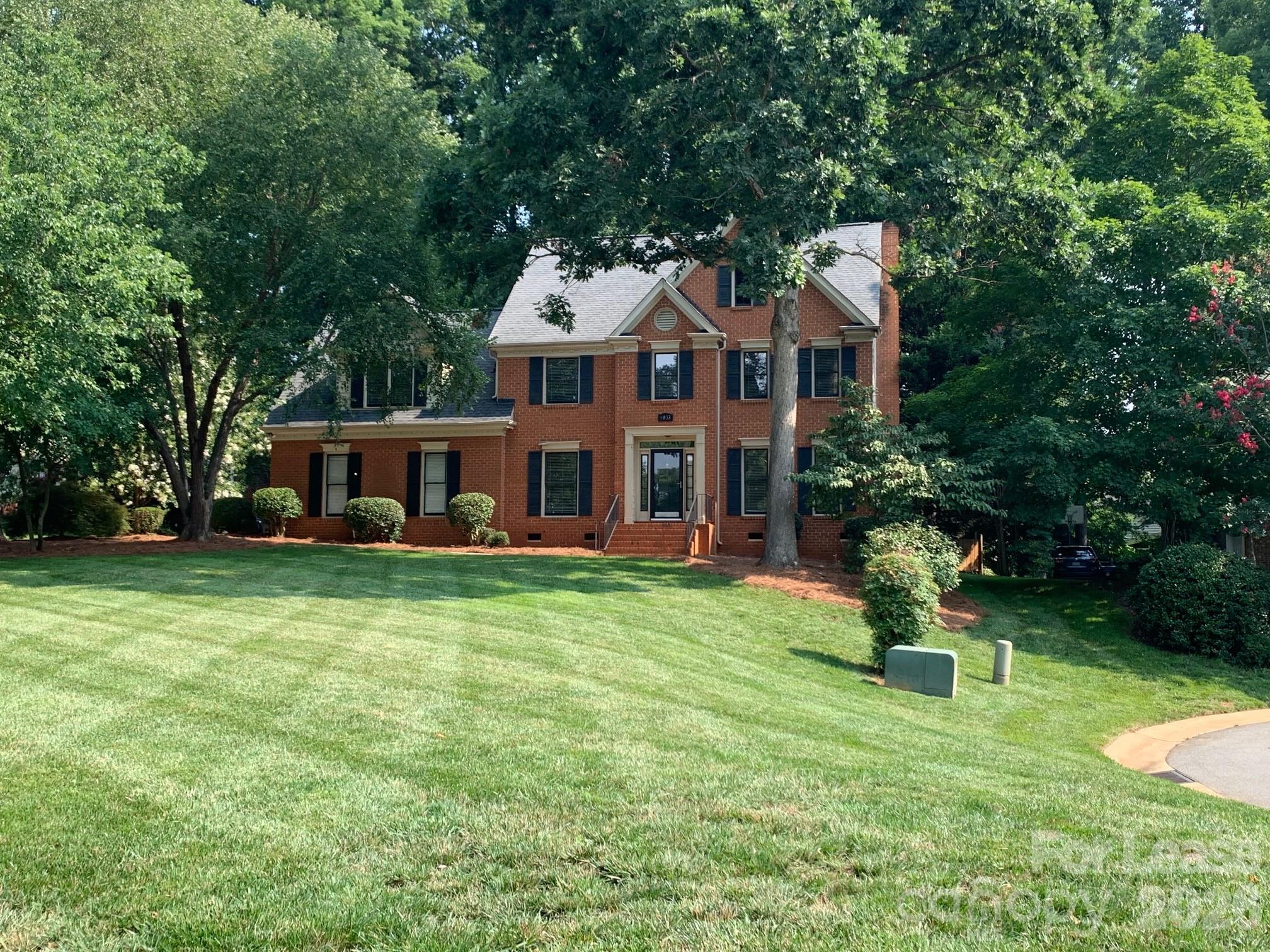 main property photo 1