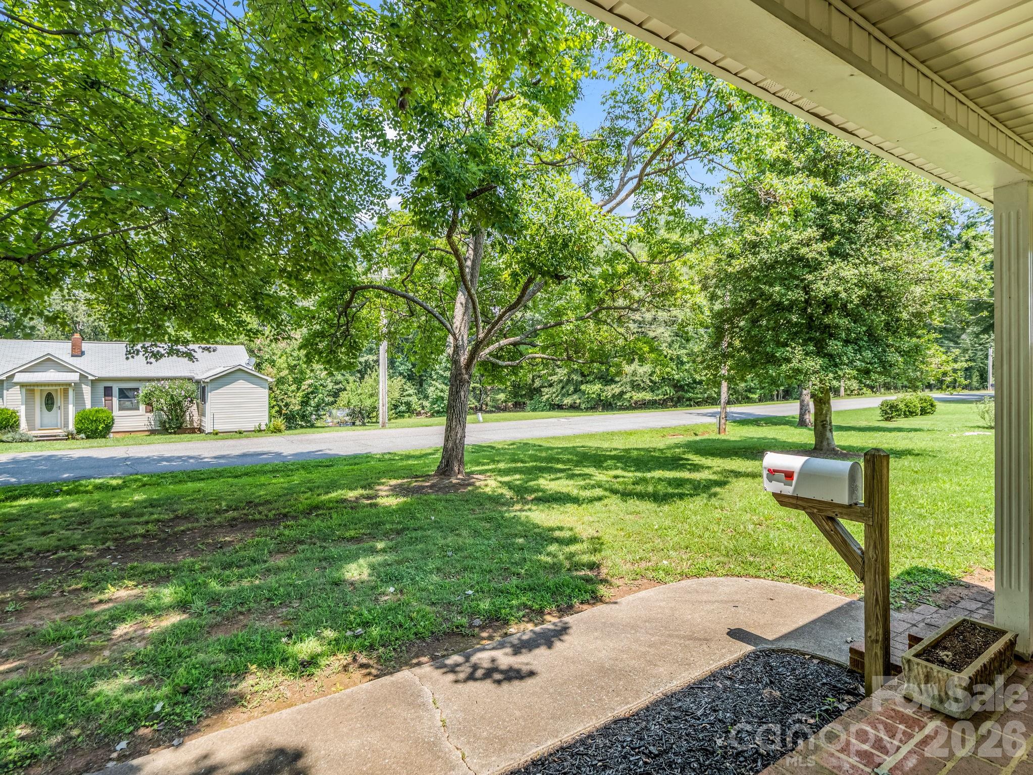main property photo 22