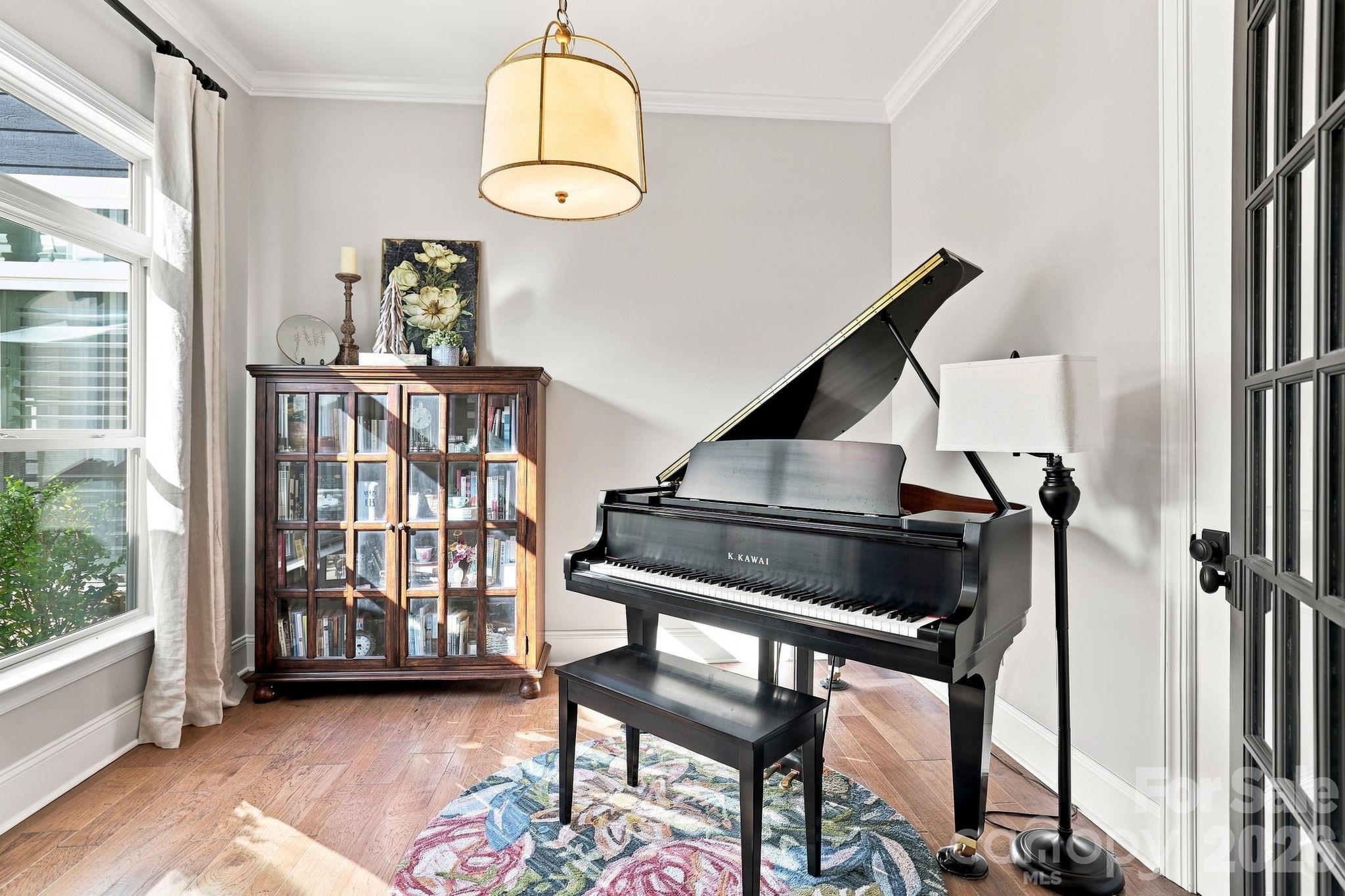 main property photo 12