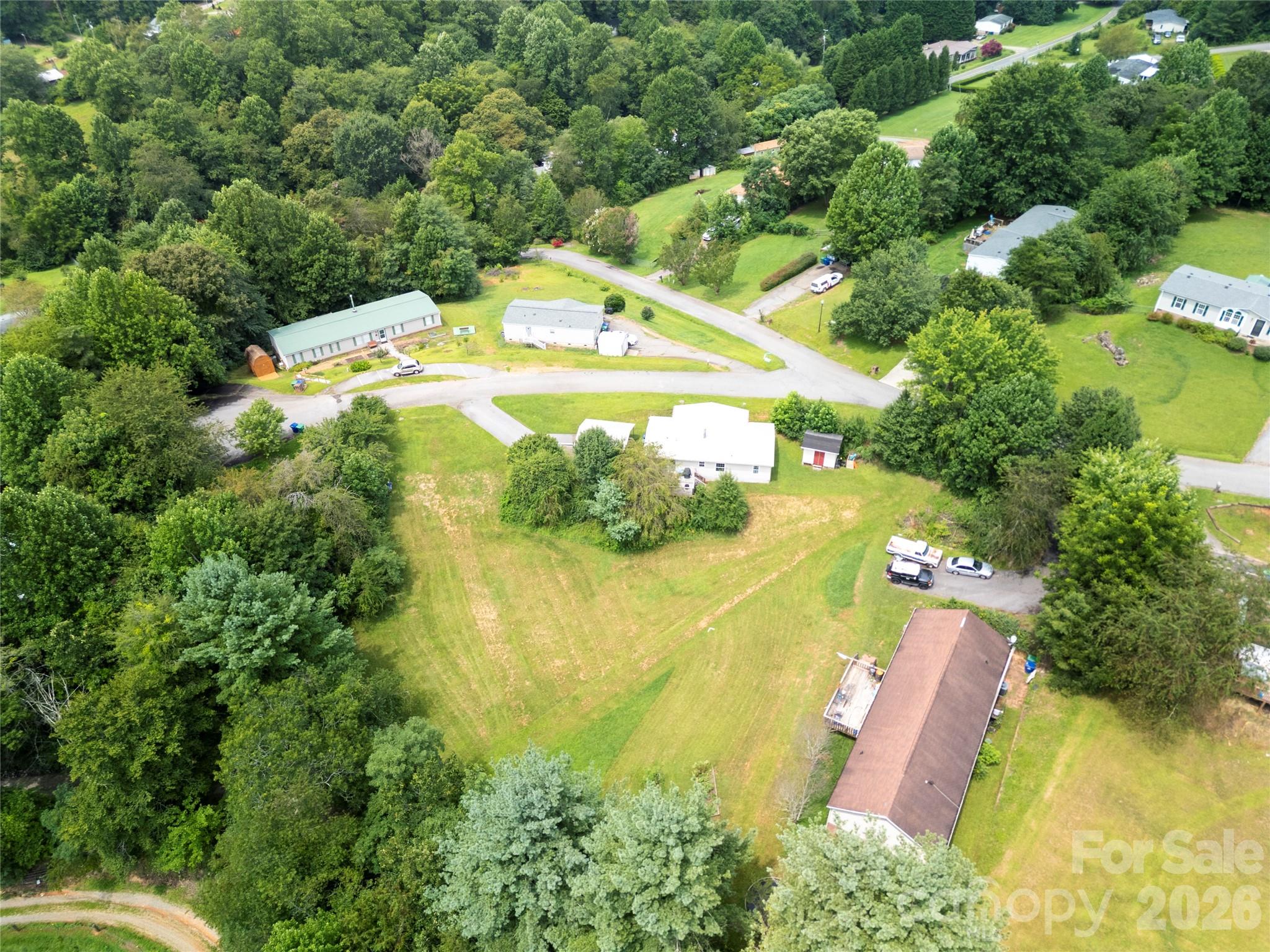 main property photo 25