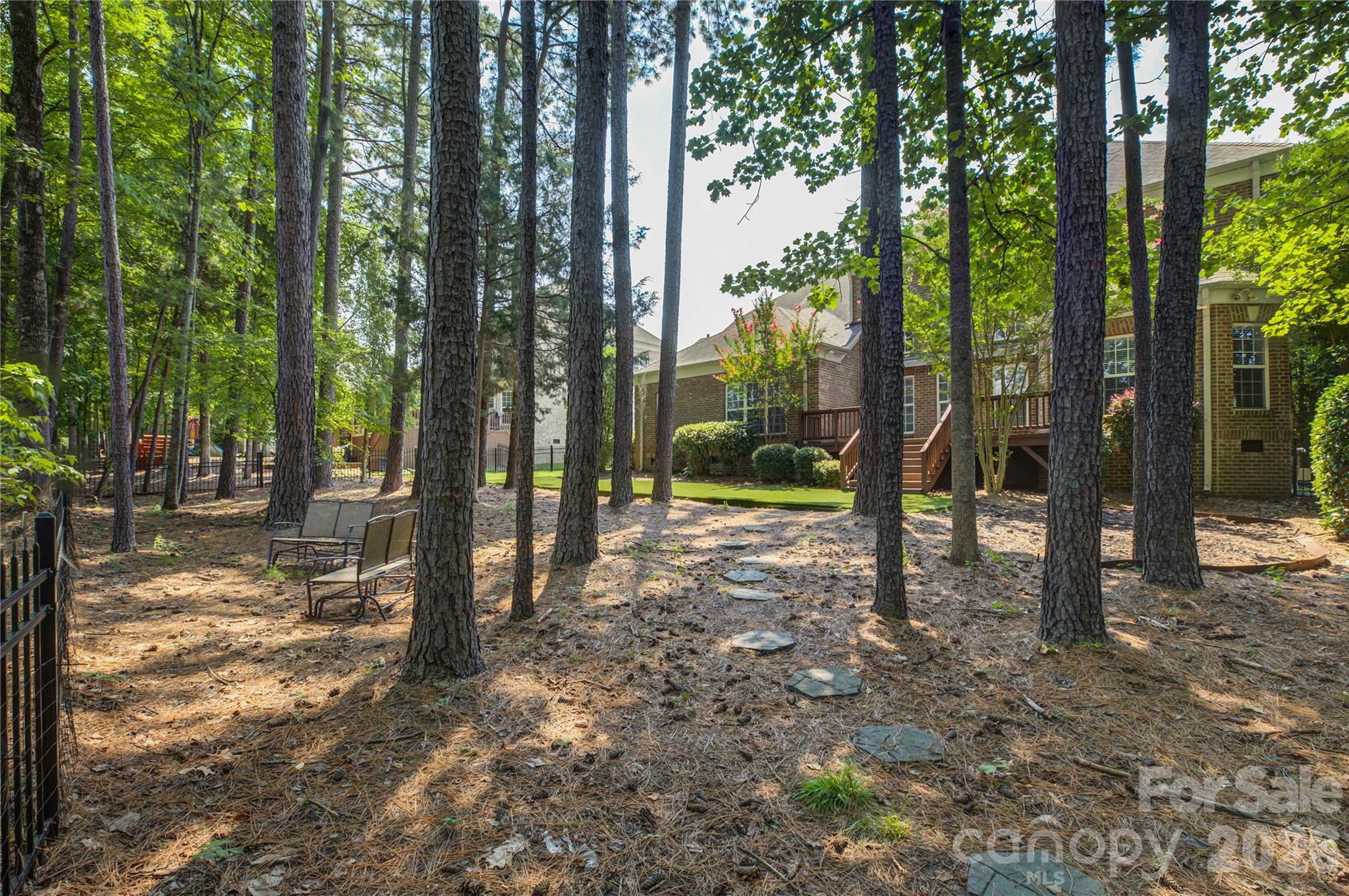 main property photo 47