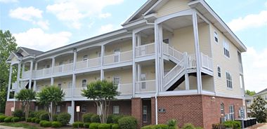 image of property with 2 Bed | 2 Bath | 1,000 Sqft