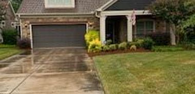 image of property with 3 Bed | 3 Bath | 2,468 Sqft