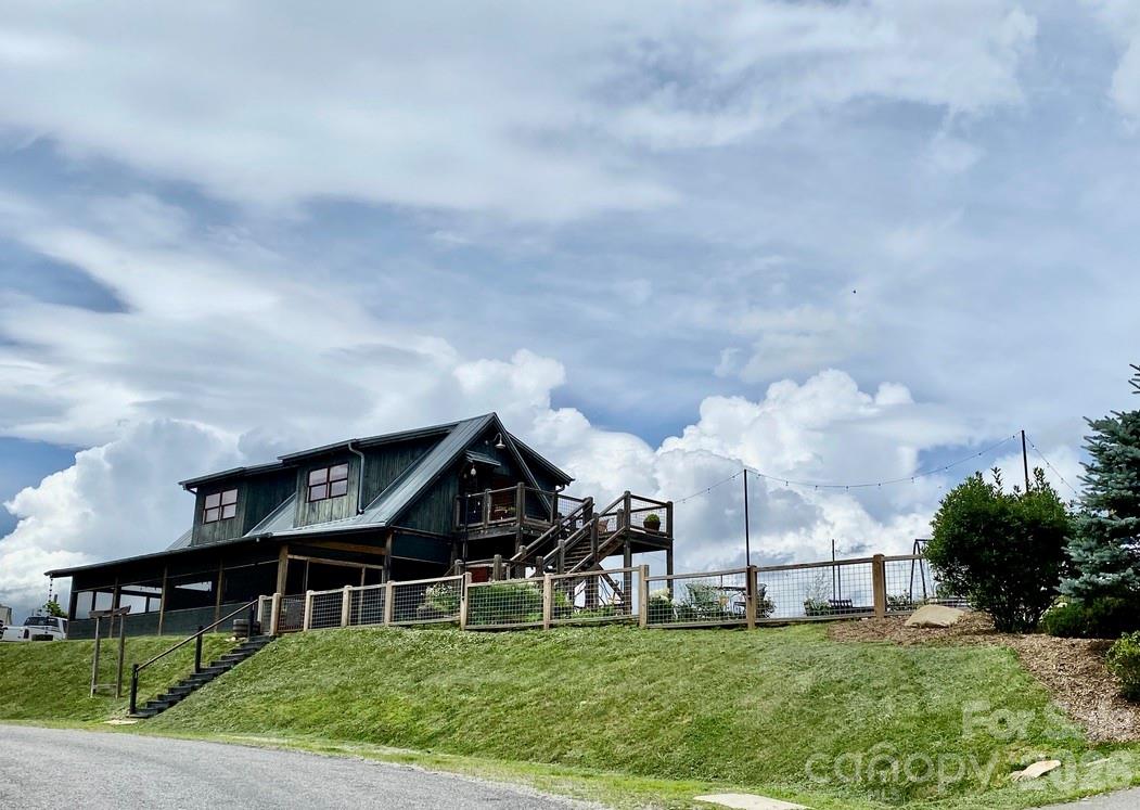 main property photo 8
