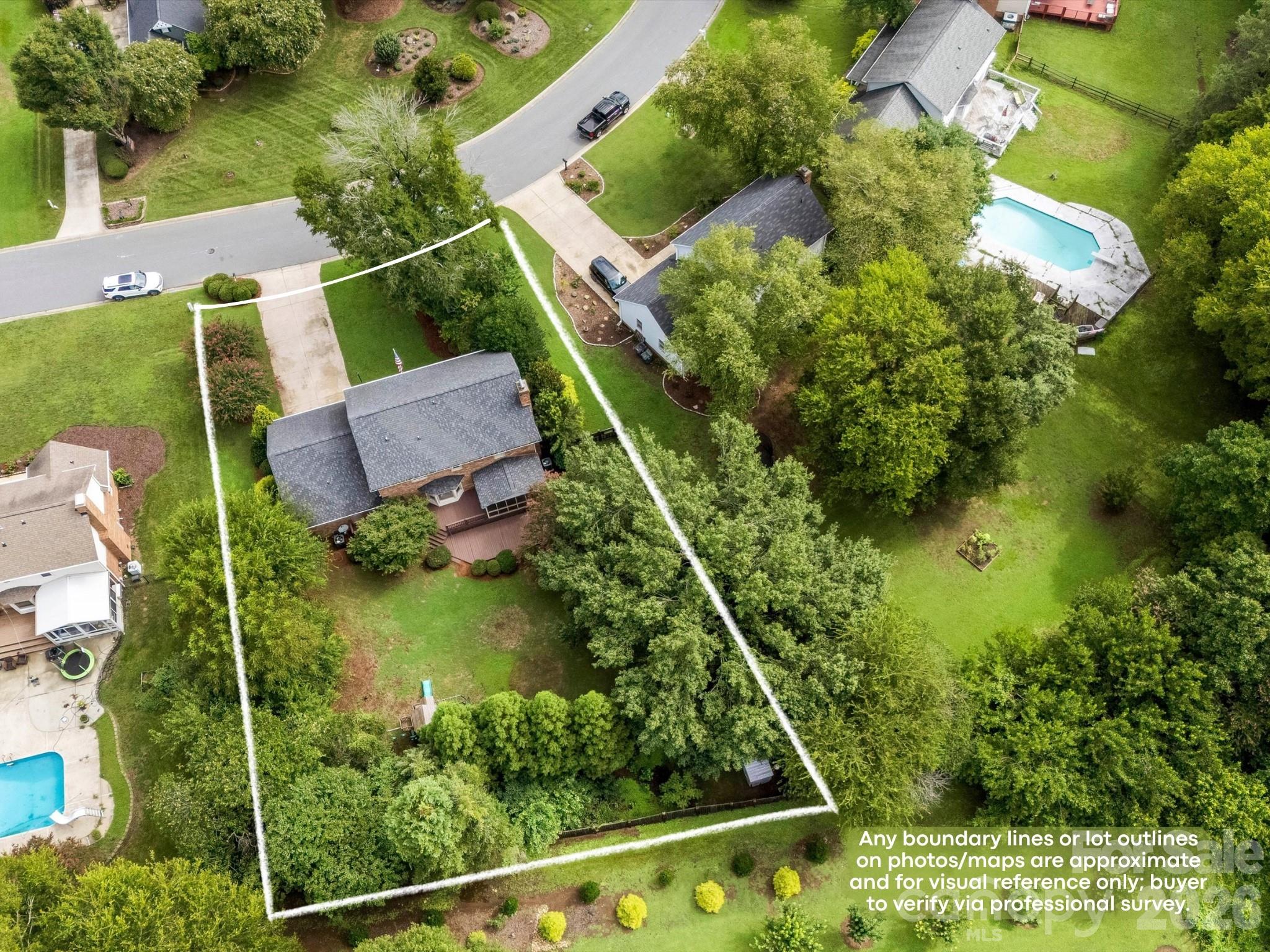main property photo 37