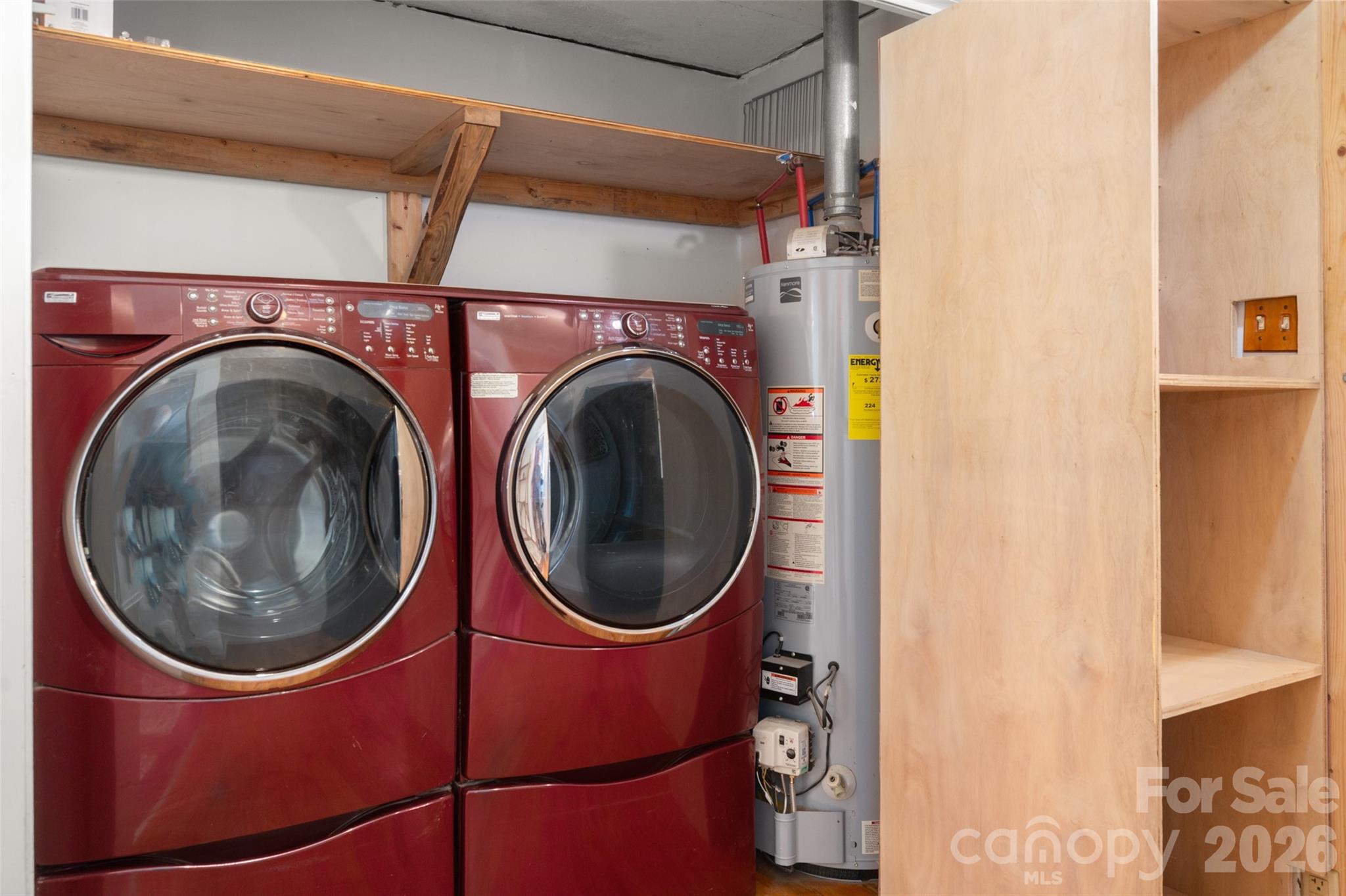 main property photo 24