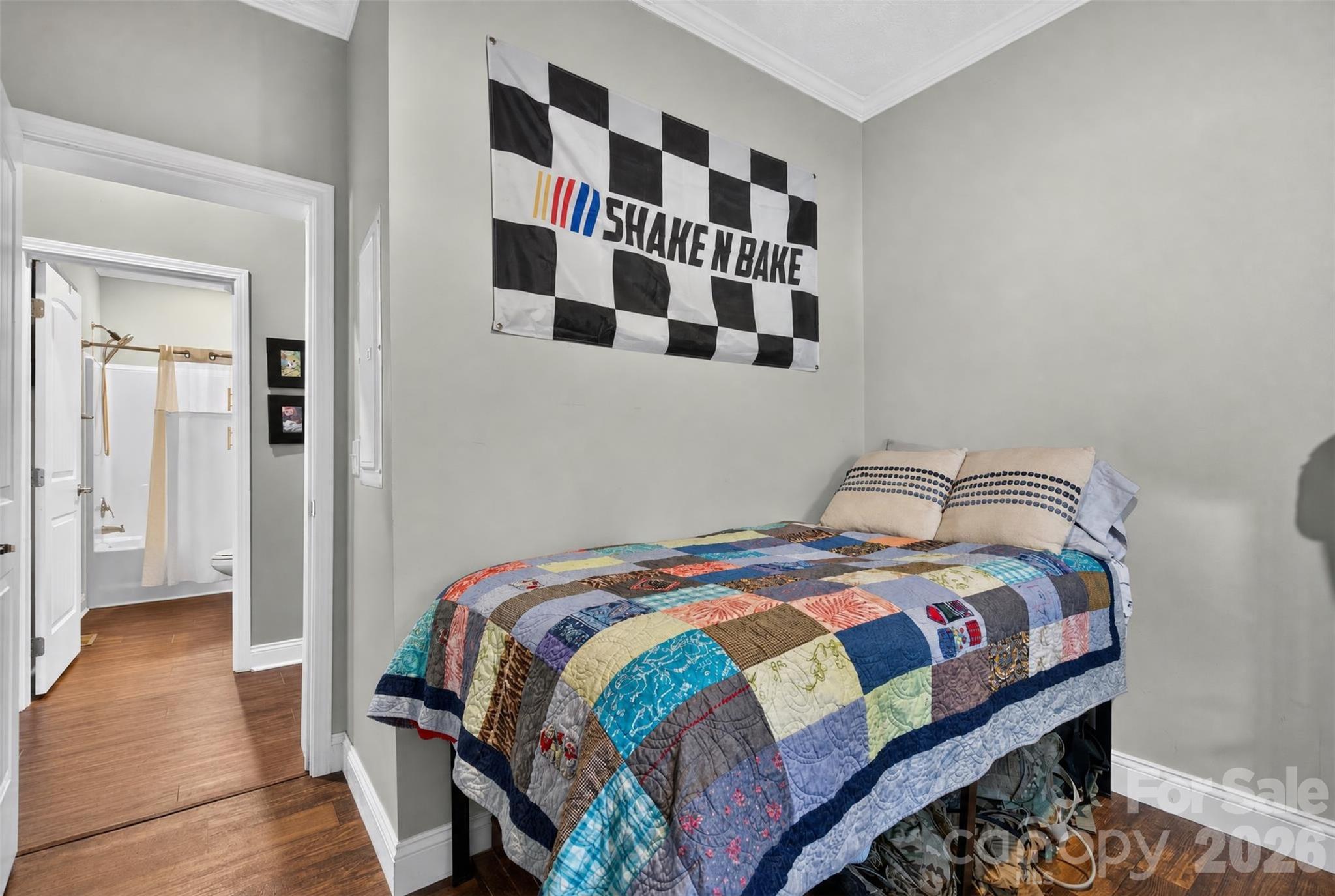 main property photo 29