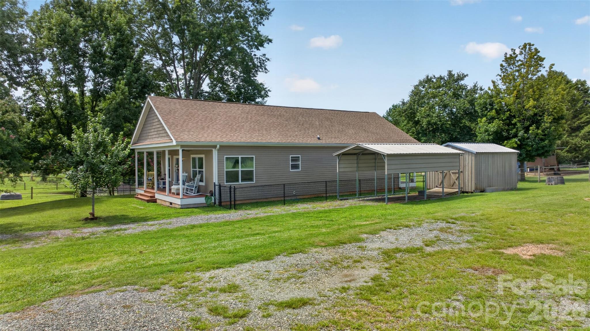 main property photo 32