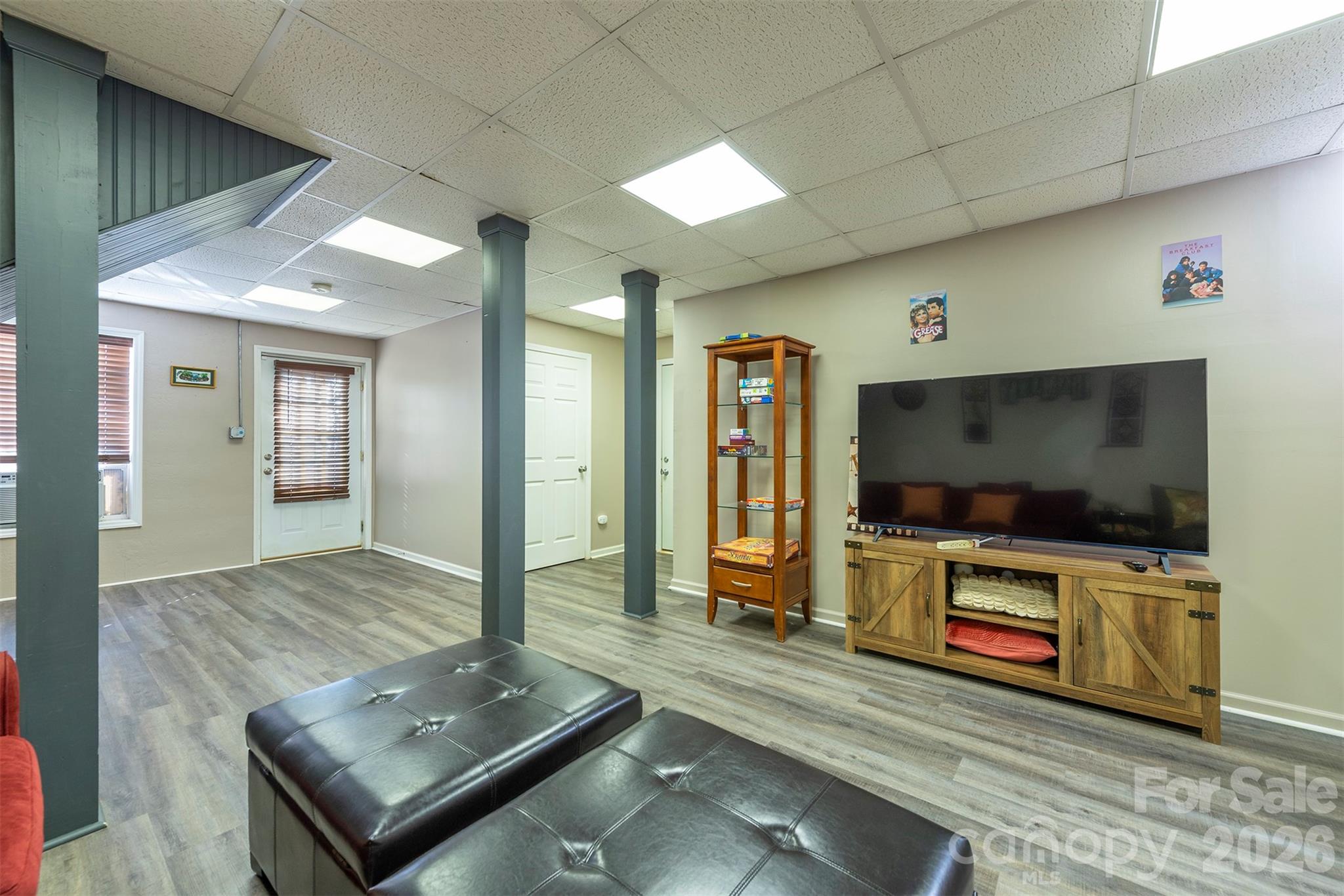 main property photo 36