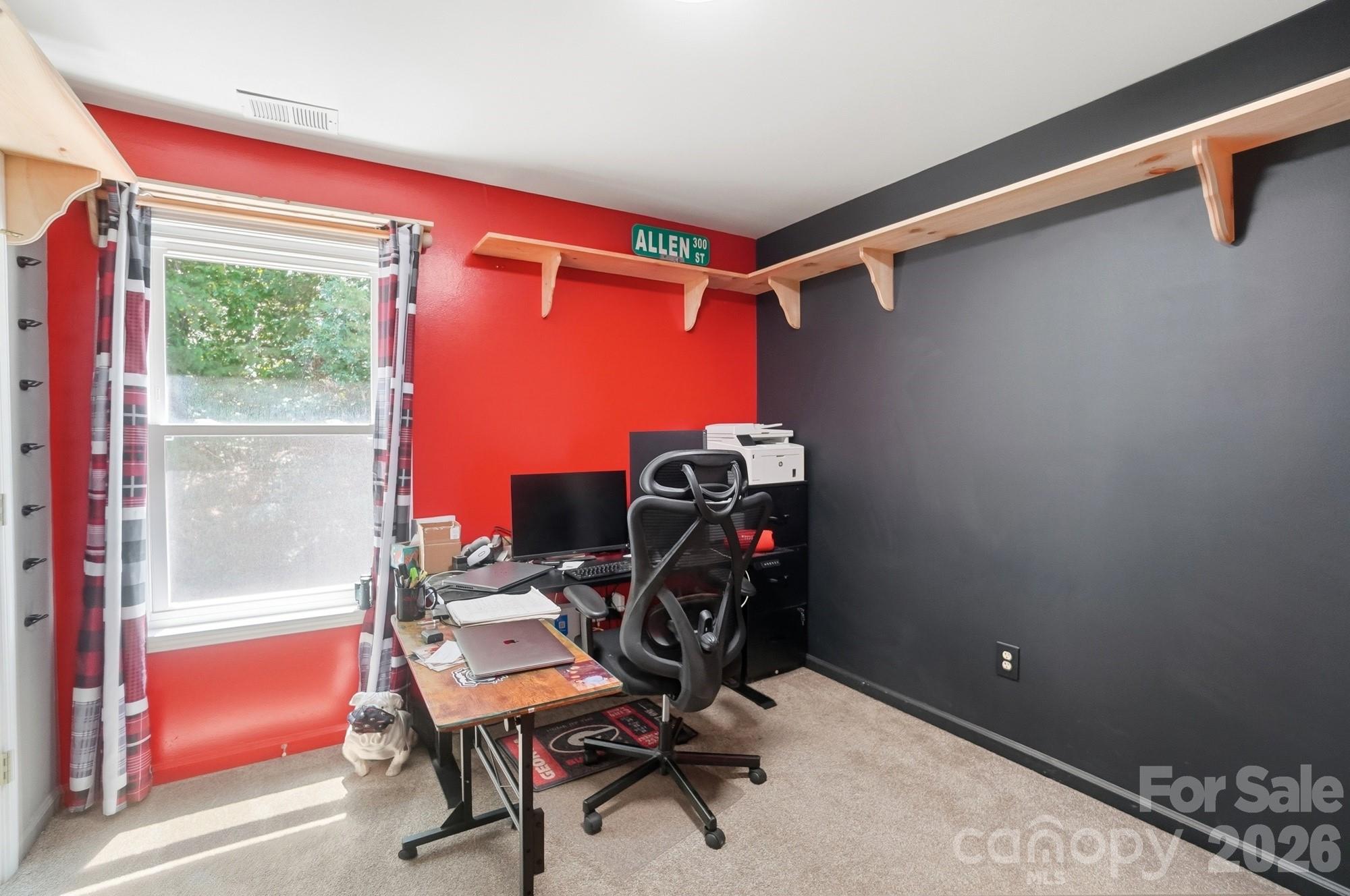 main property photo 26