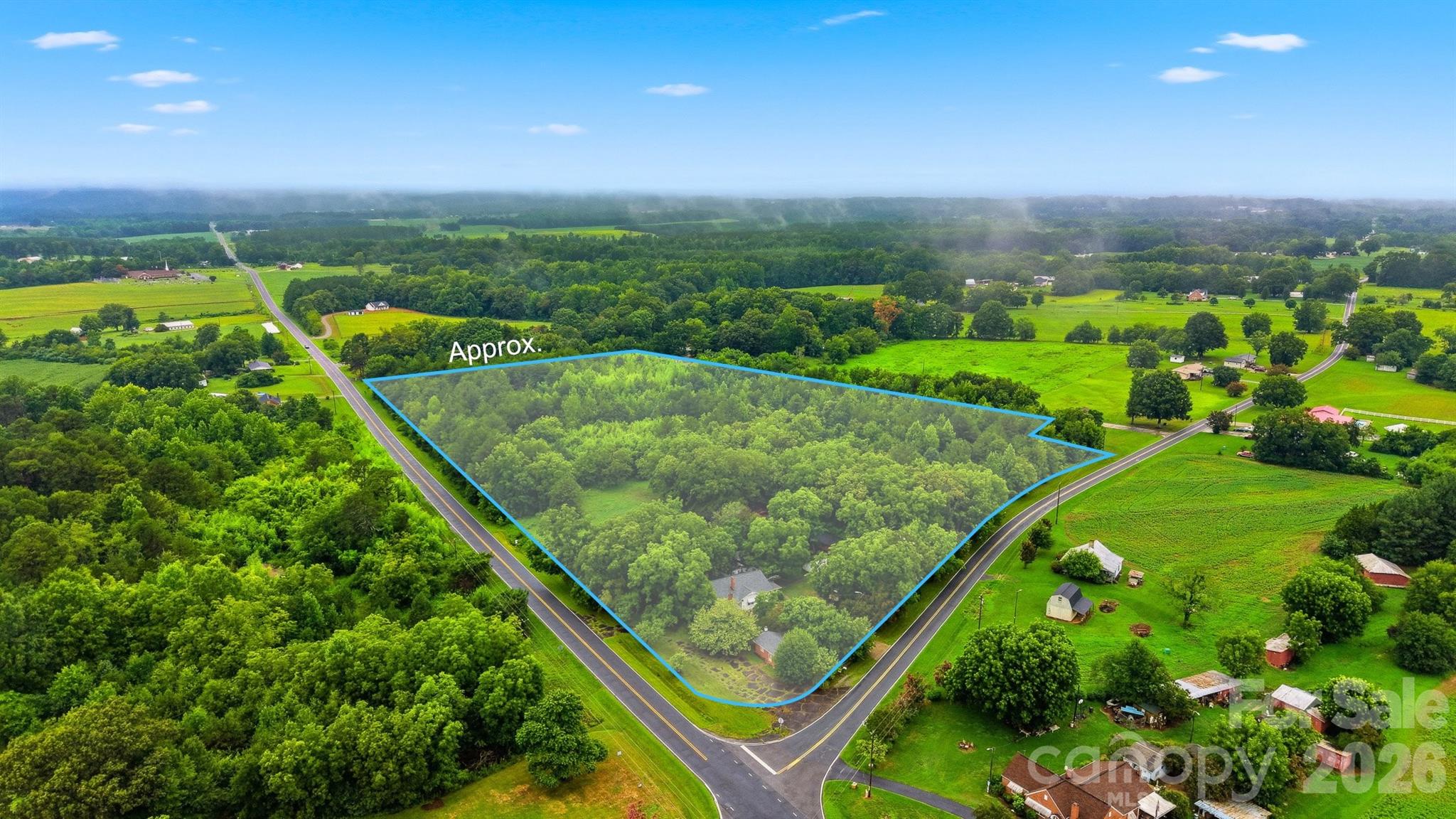 main property photo 45