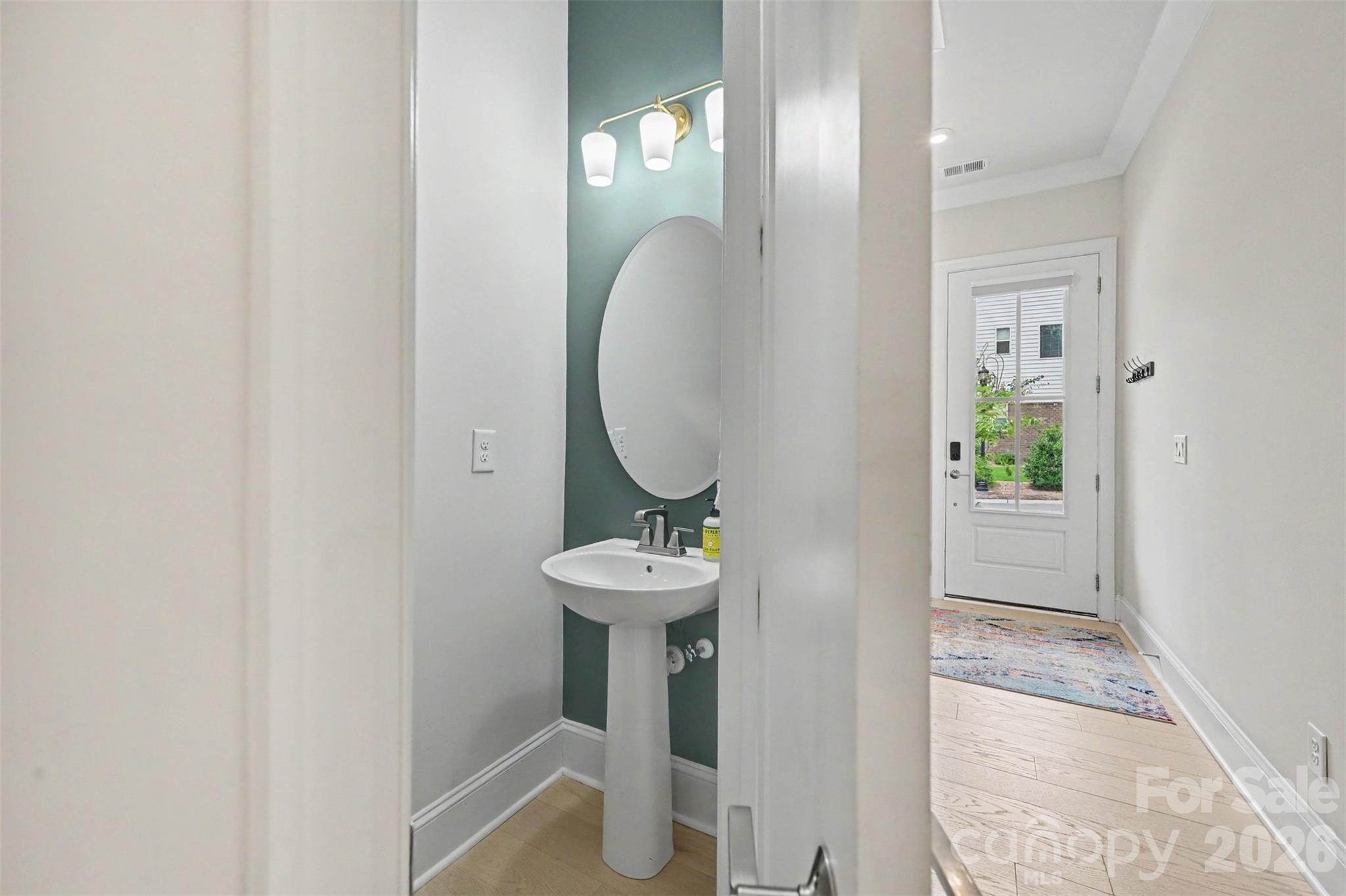 main property photo 14