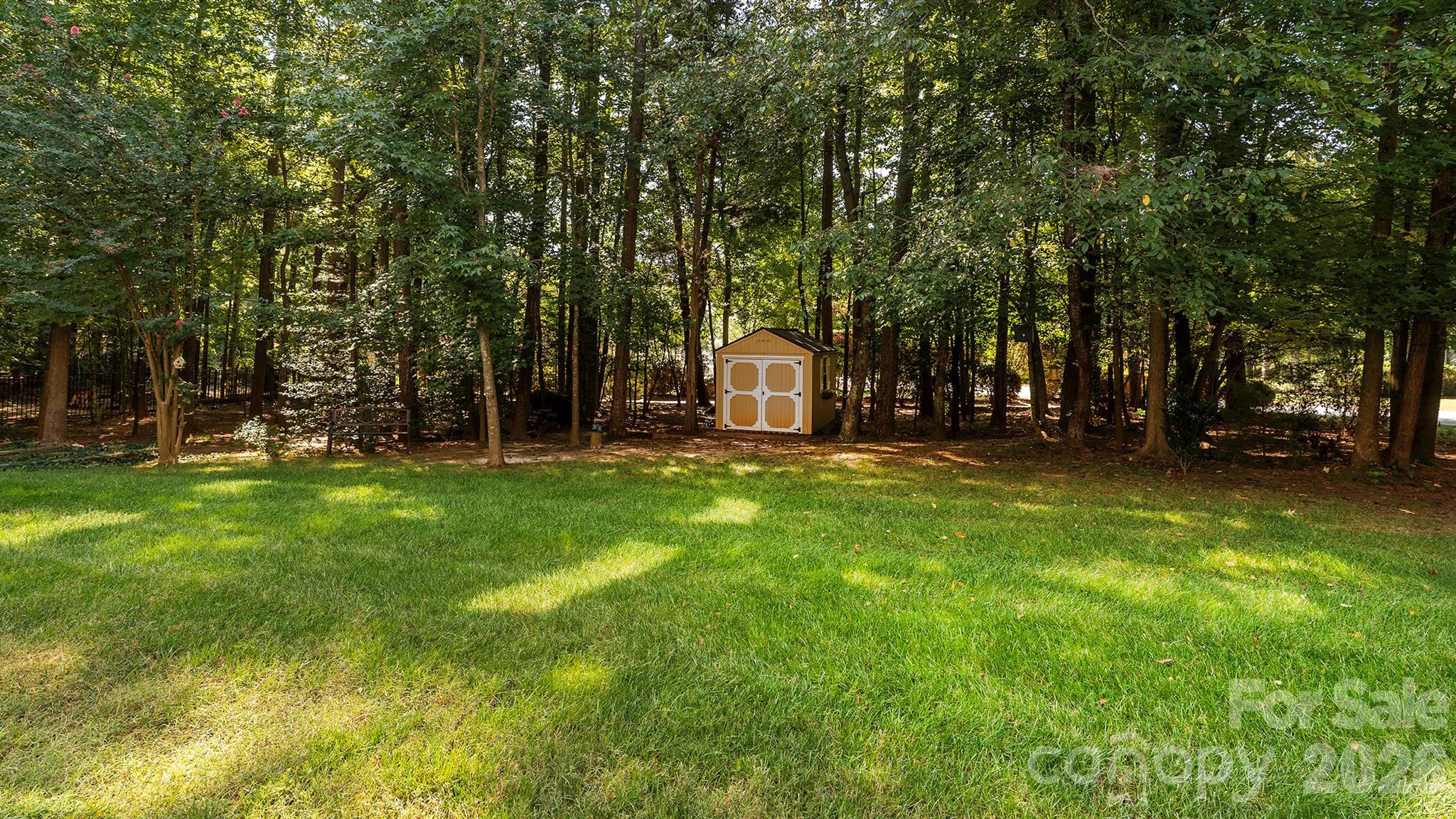 main property photo 31