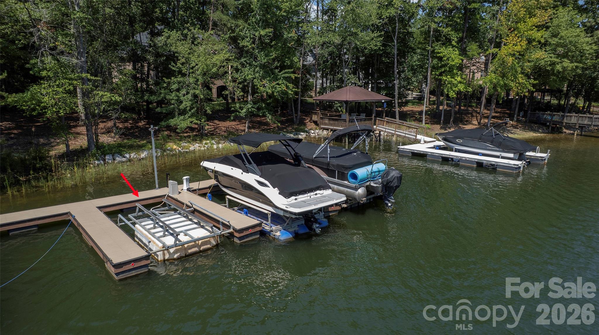 main property photo 38